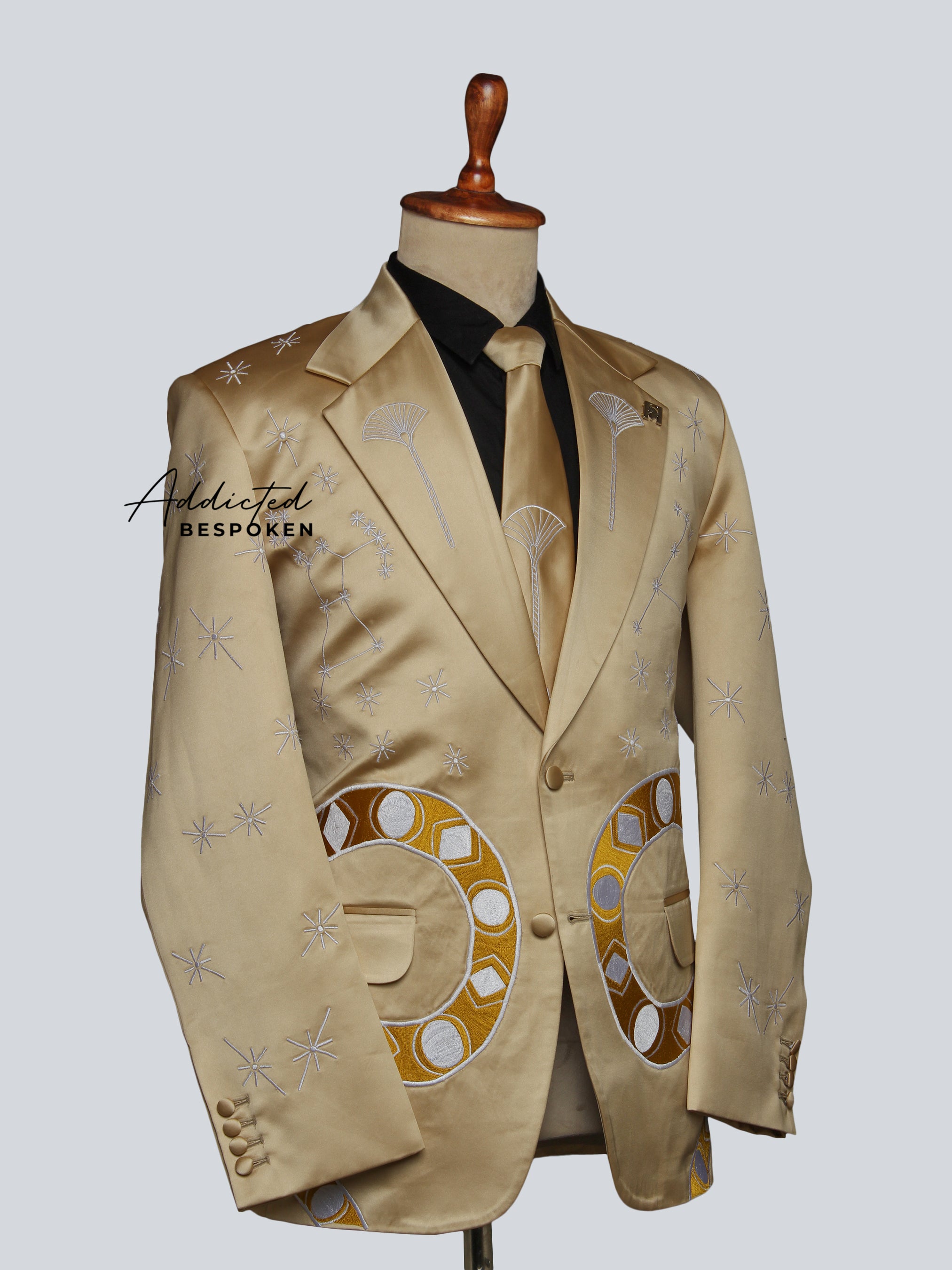 Western Suit, Embroidered Western Suits, Bespoke Wedding Suits, Wedding Men suits, Modern Groom Attire.