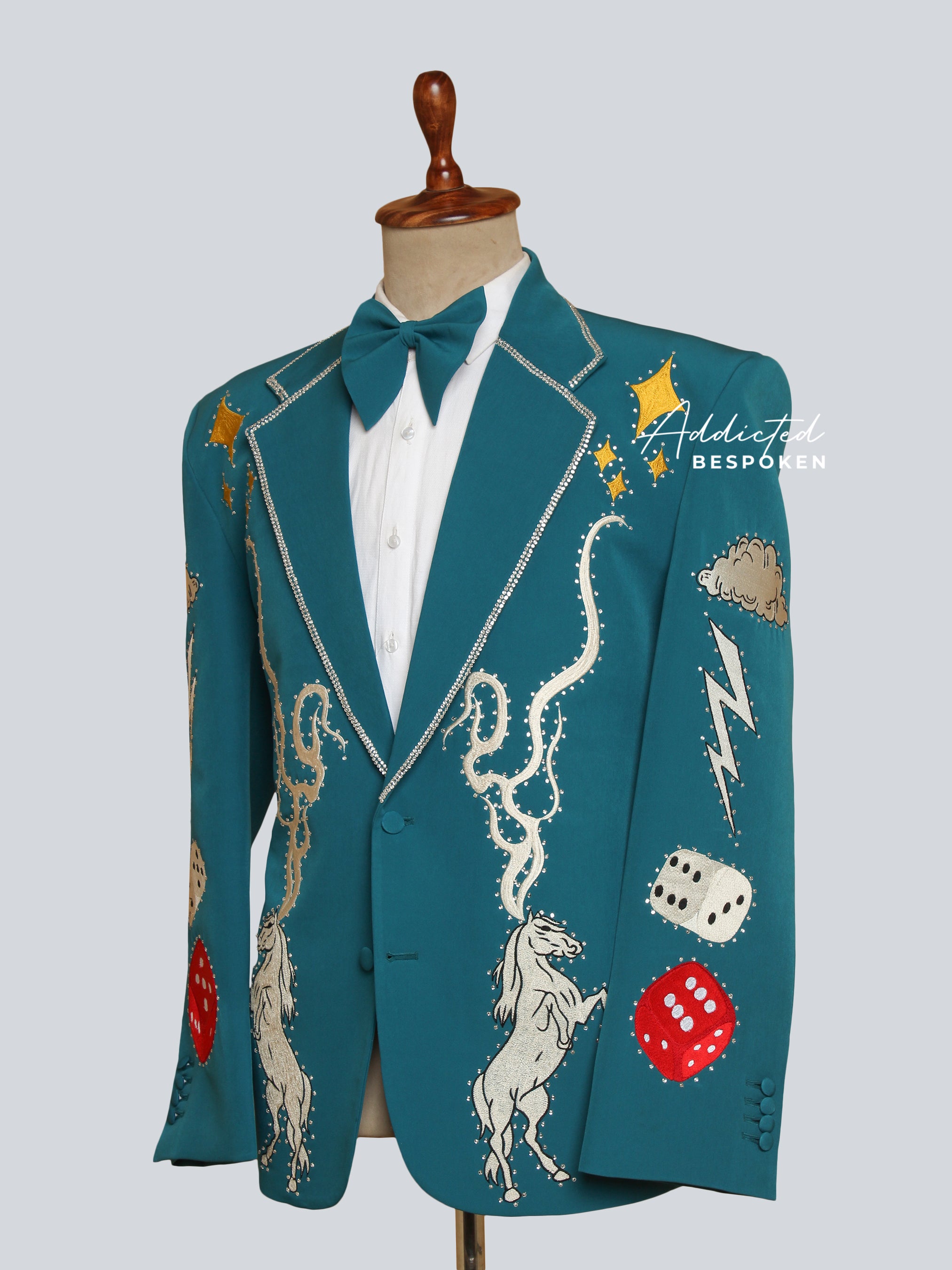 Western Suit, Embroidered Western Suits, Bespoke Wedding Suits, Wedding Men suits, Modern Groom Attire.