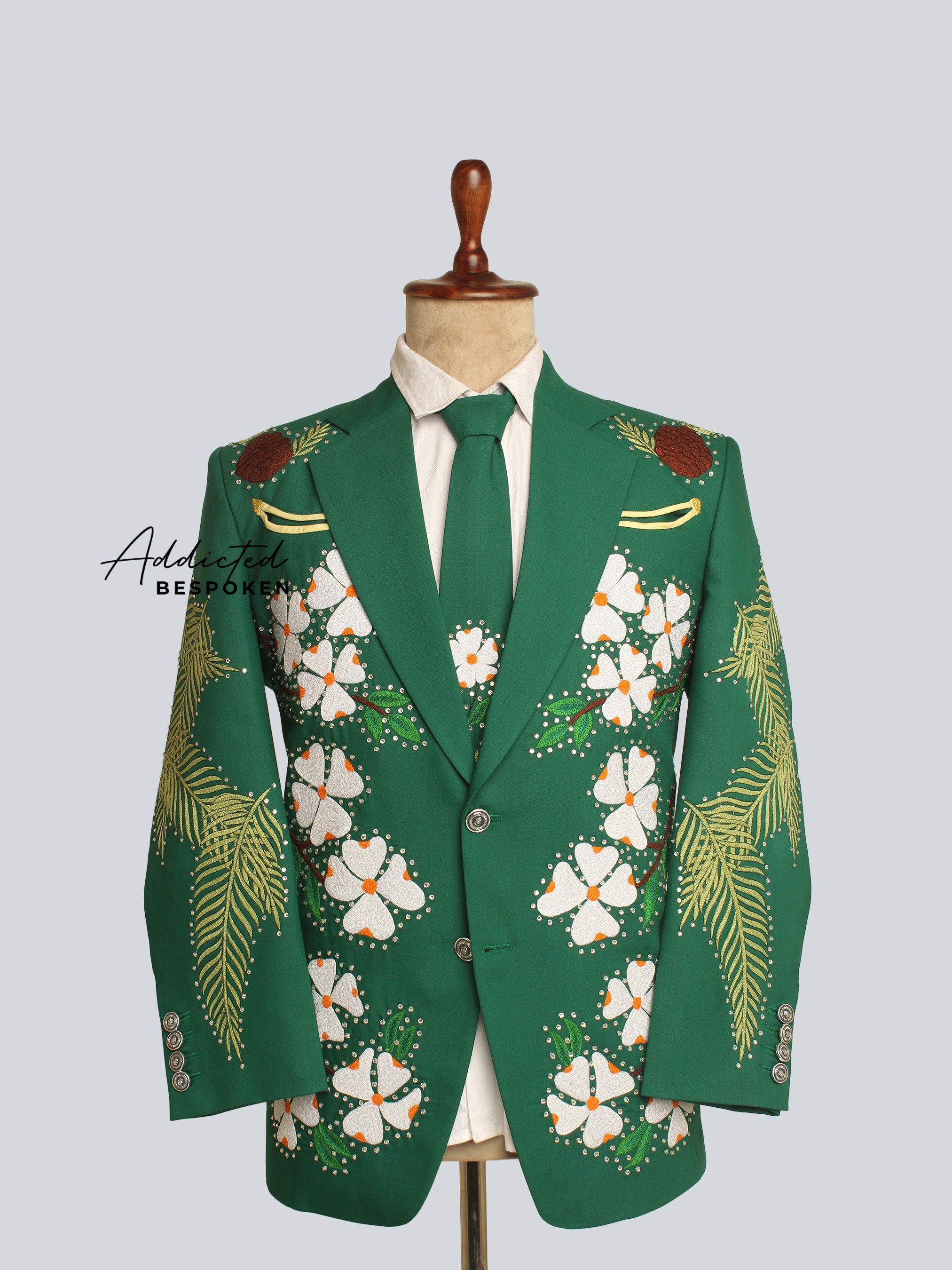 Western Suit, Embroidered Western Suits, Bespoke Wedding Suits, Wedding Men suits, Modern Groom Attire.