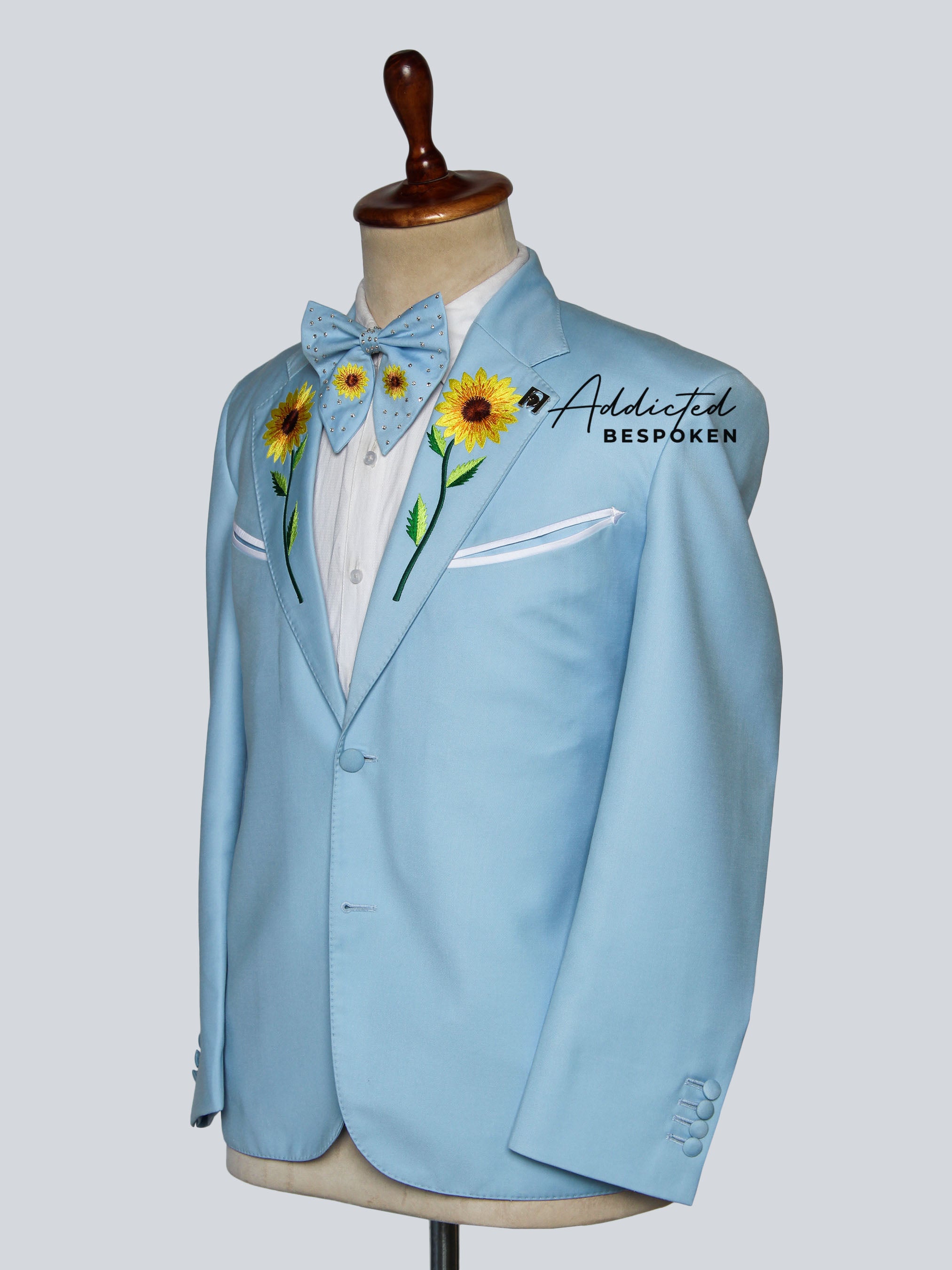 Wildflower Charm Embroidered Suit