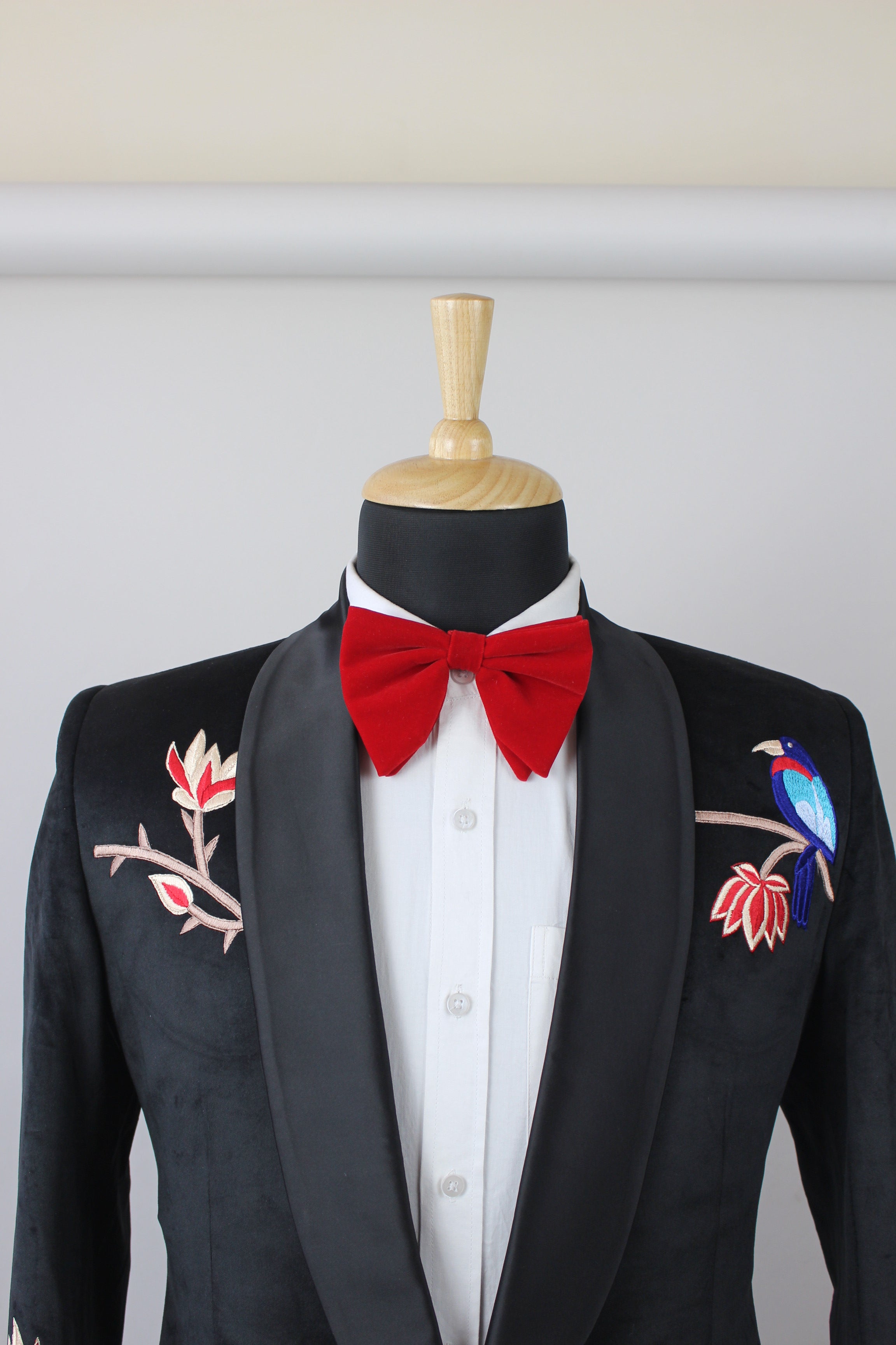 tuxedo black blazer