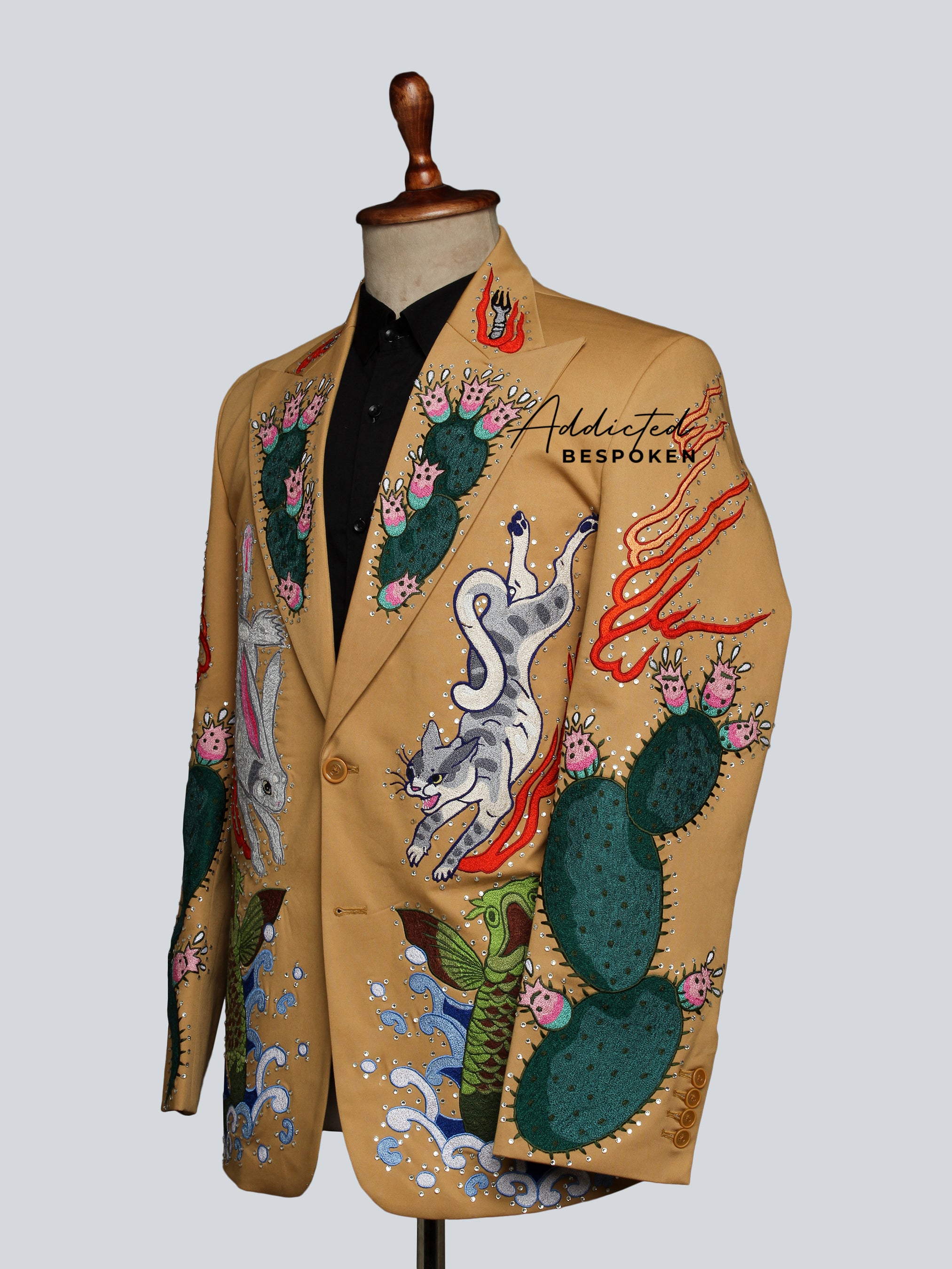 Western Suit, Embroidered Western Suits, Bespoke Wedding Suits, Wedding Men suits, Modern Groom Attire.