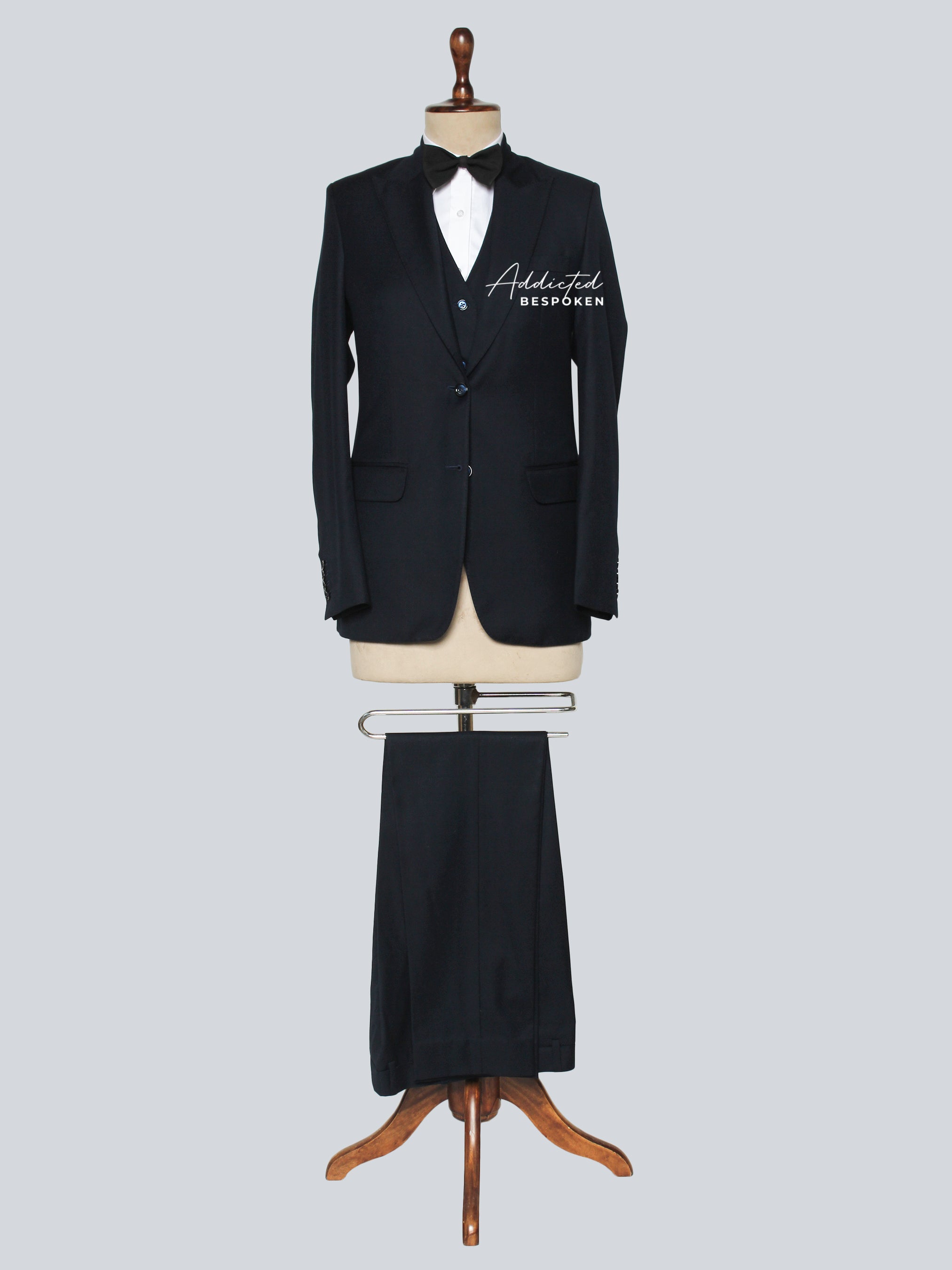 Menโs full signature classic formal suit โ bespoke black jacket and trousers for business and weddings