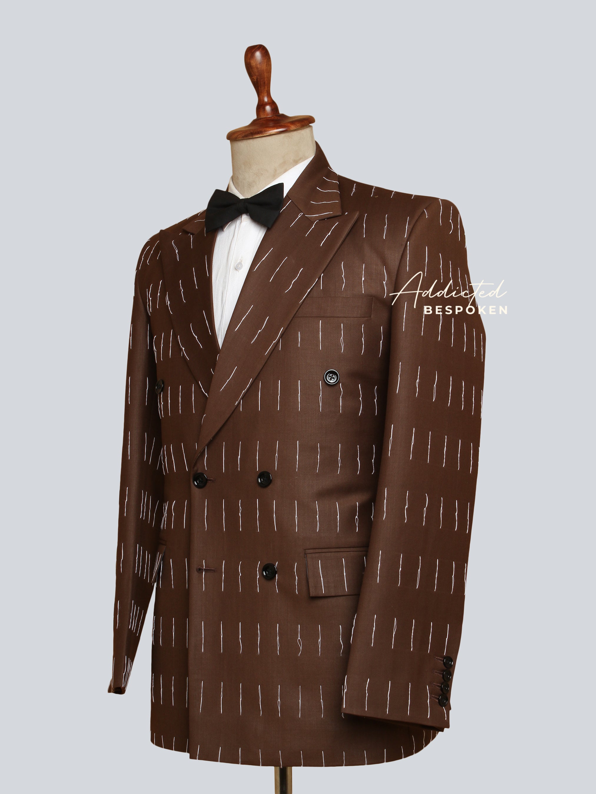 Custom suits, Bespoke Suits, Tailored clothing, Men's custom suits, and tailor-made suits.