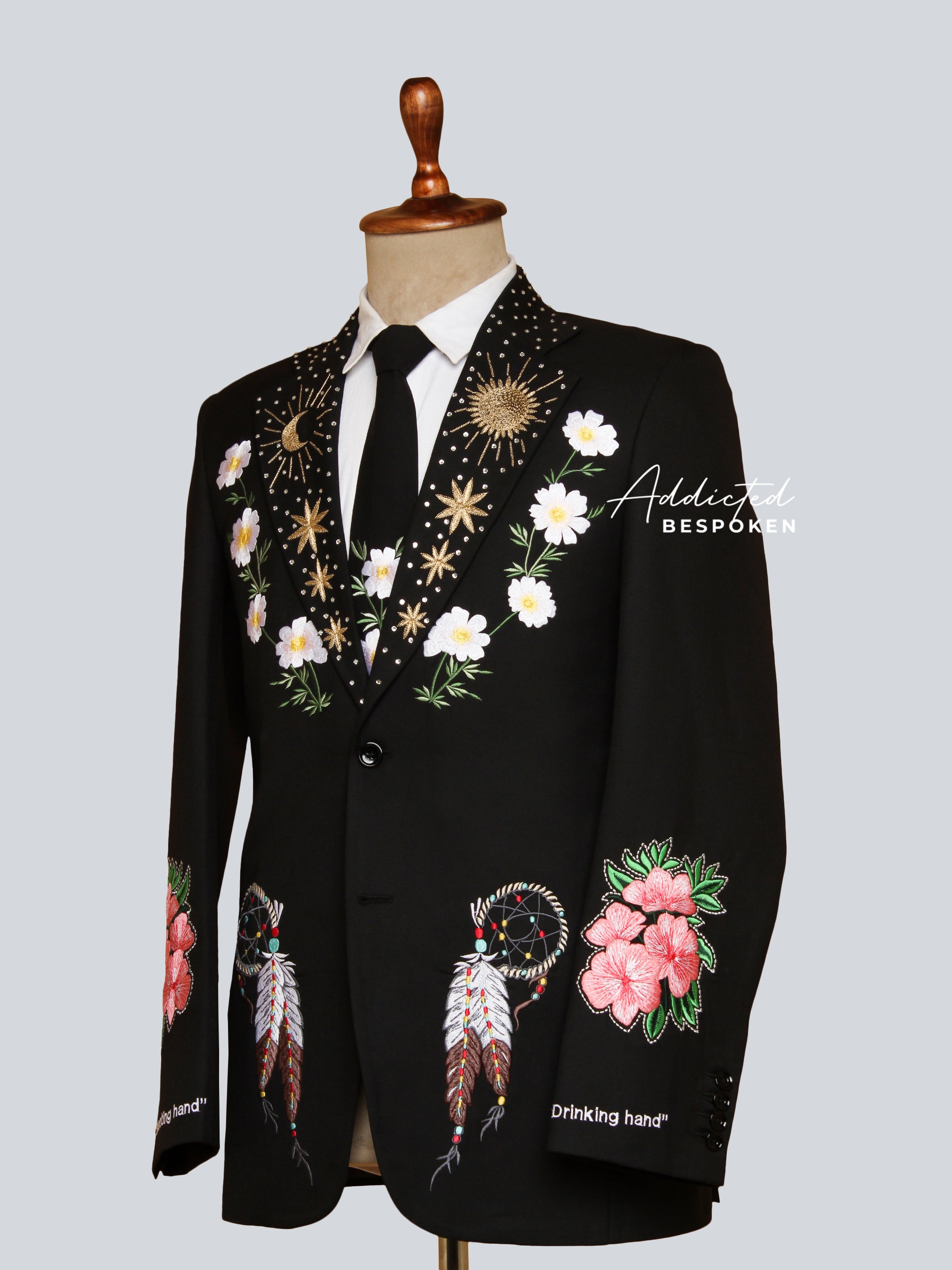 Western Suit, Embroidered Western Suits, Bespoke Wedding Suits, Wedding Men suits, Modern Groom Attire.