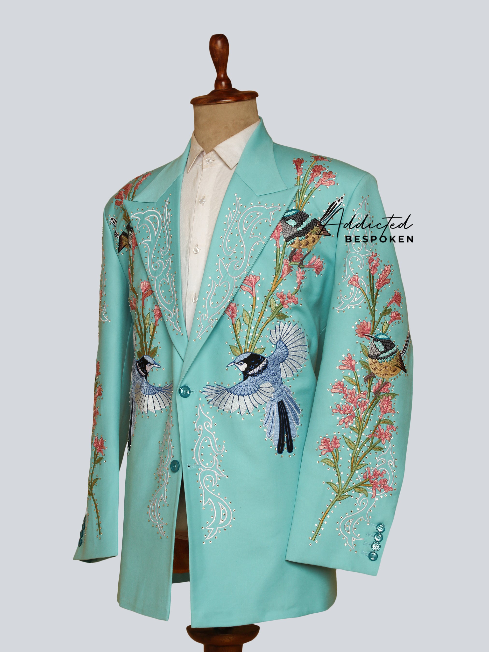 Western Suit, Embroidered Western Suits, Bespoke Wedding Suits, Wedding Men suits, Modern Groom Attire.