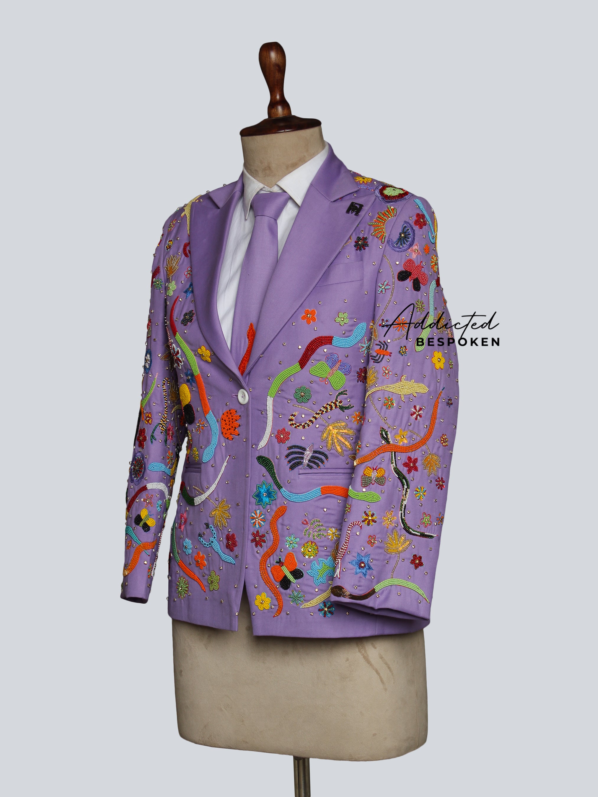 Western Suit, Embroidered Western Suits, Bespoke Wedding Suits, Wedding Men suits, Modern Groom Attire.