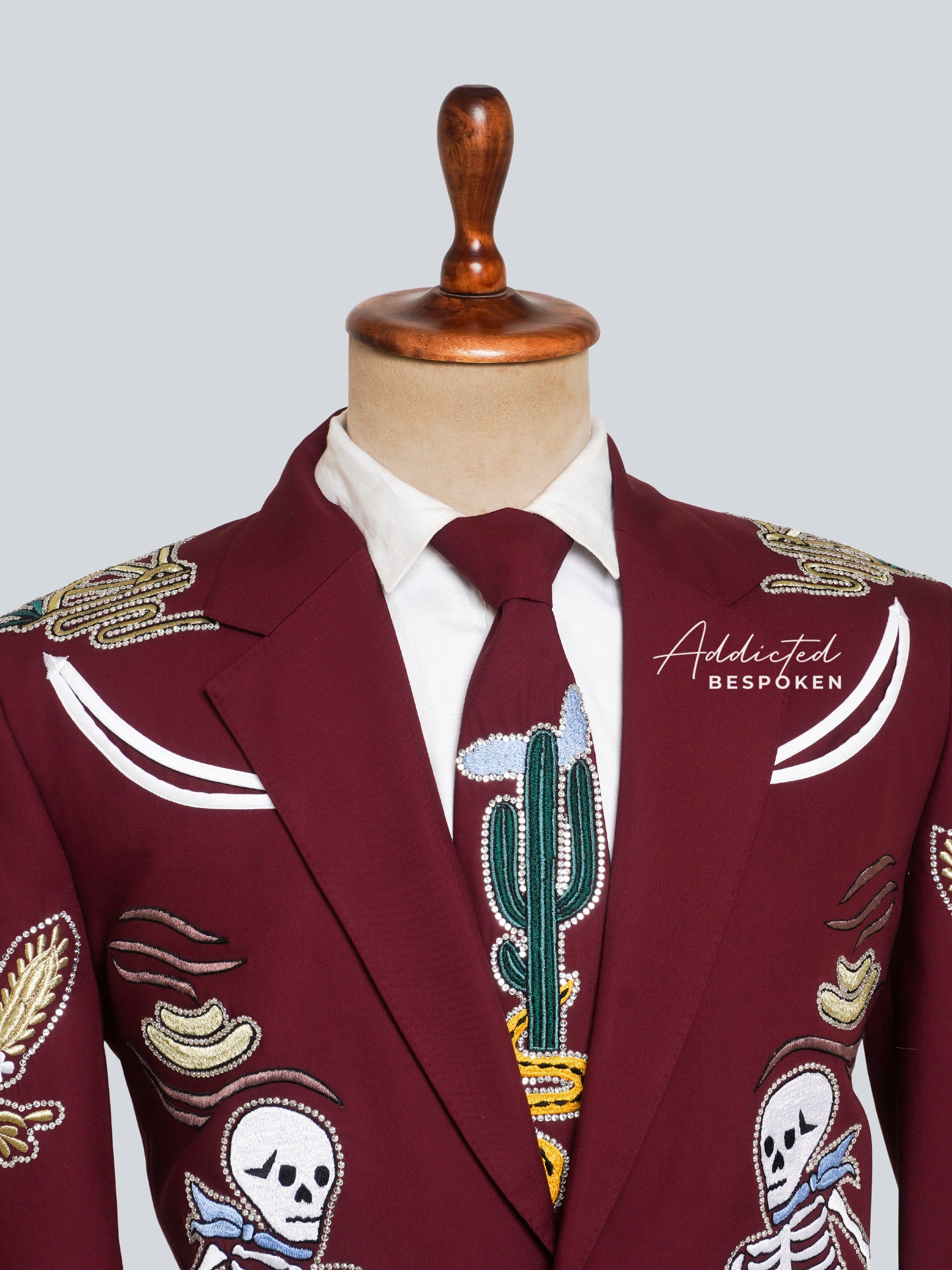 Western Suit, Embroidered Western Suits, Bespoke Wedding Suits, Wedding Men suits, Modern Groom Attire.