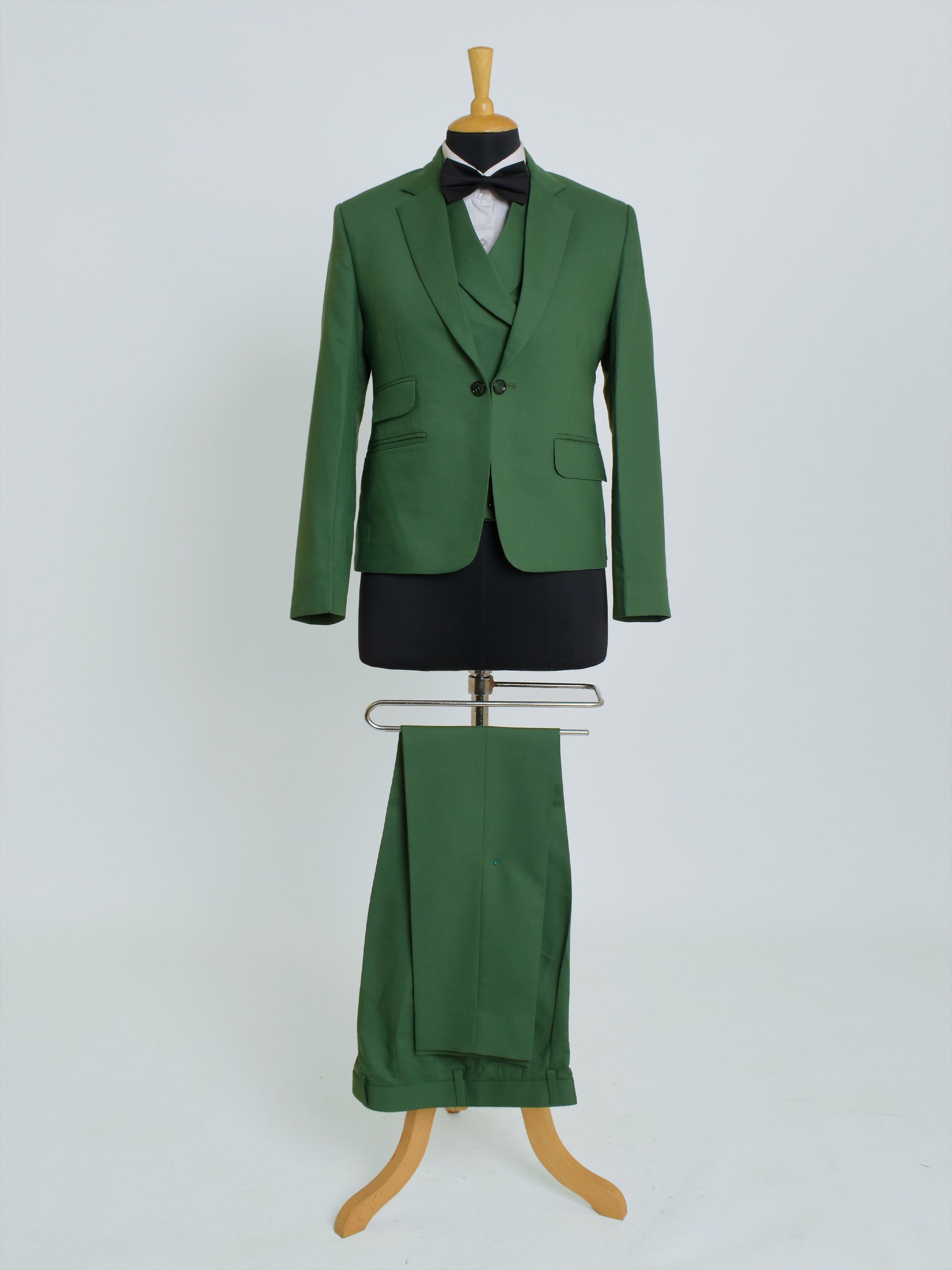 Mossy Three Piece Suit