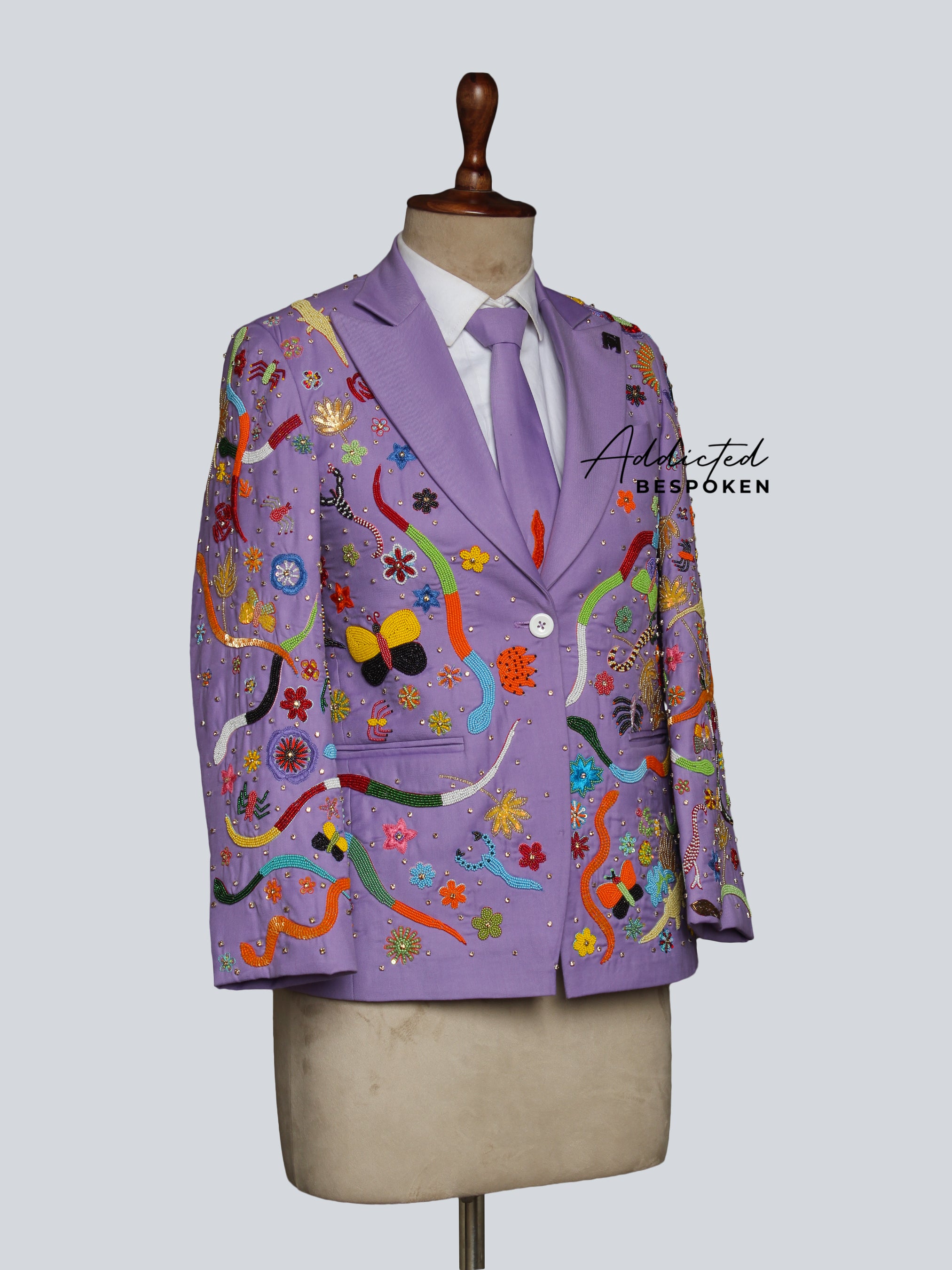 Western Suit, Embroidered Western Suits, Bespoke Wedding Suits, Wedding Men suits, Modern Groom Attire.