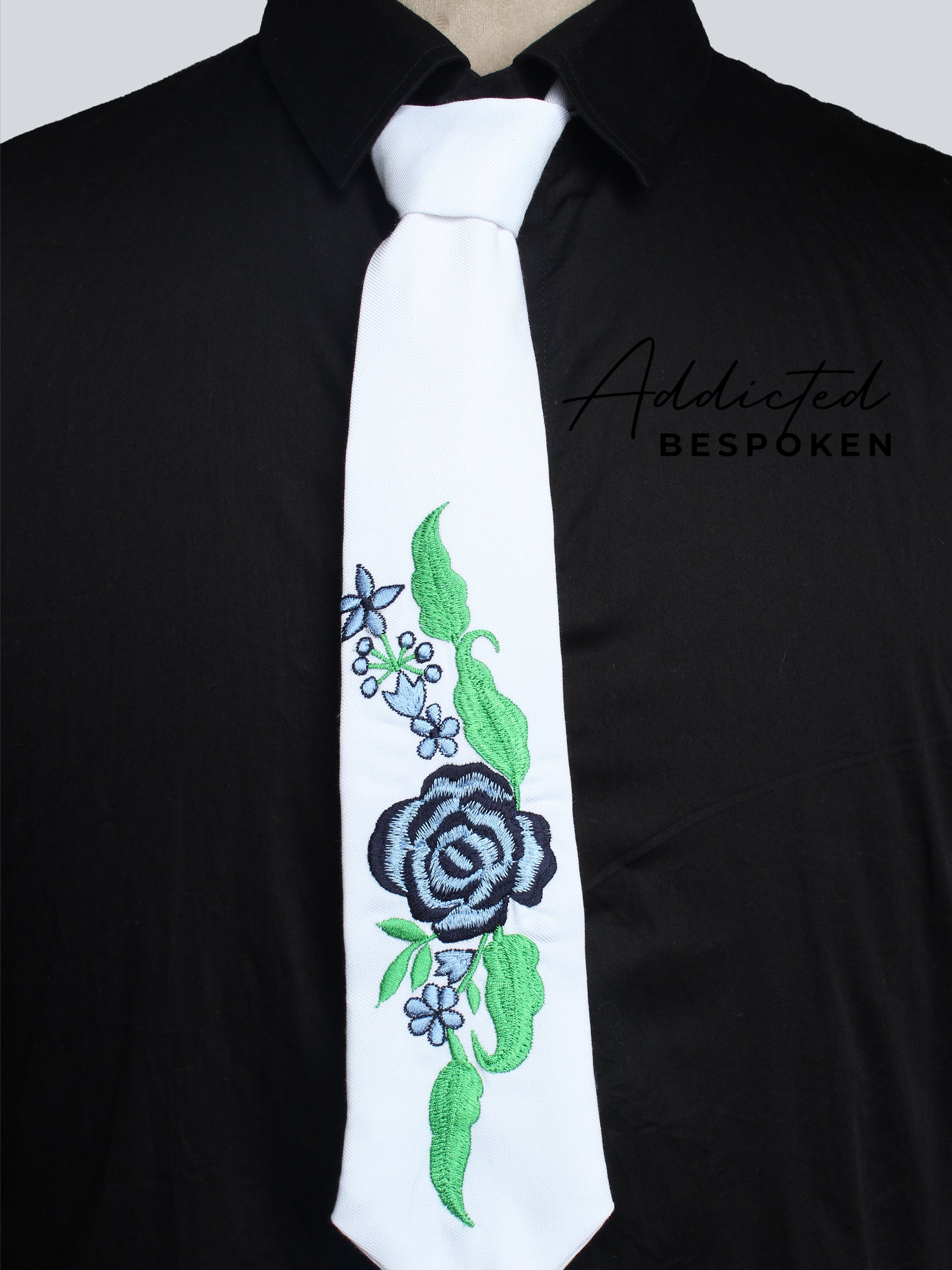 Azure Mystical Roses Outfit