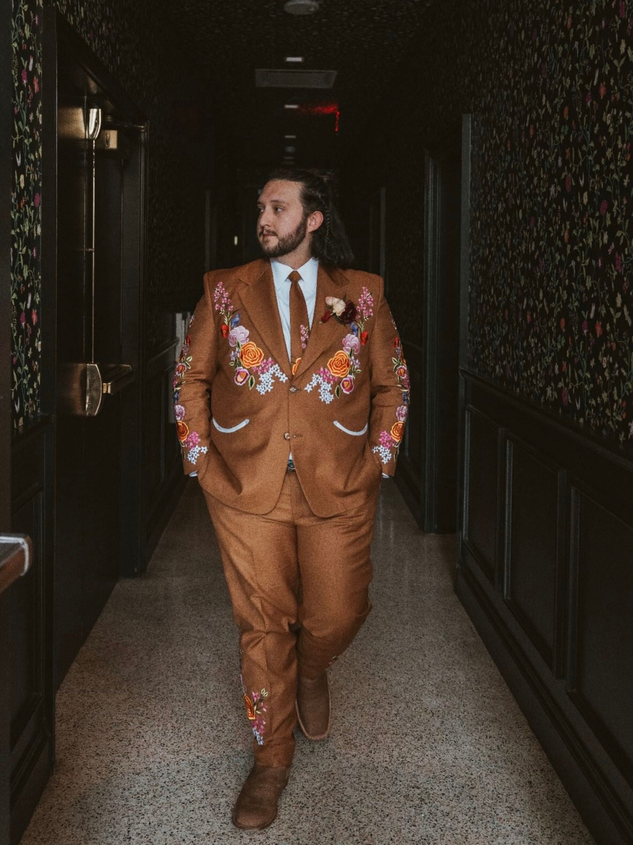 Western Suit, Embroidered Western Suits, Wedding Groom Suits, Wedding Men suits.