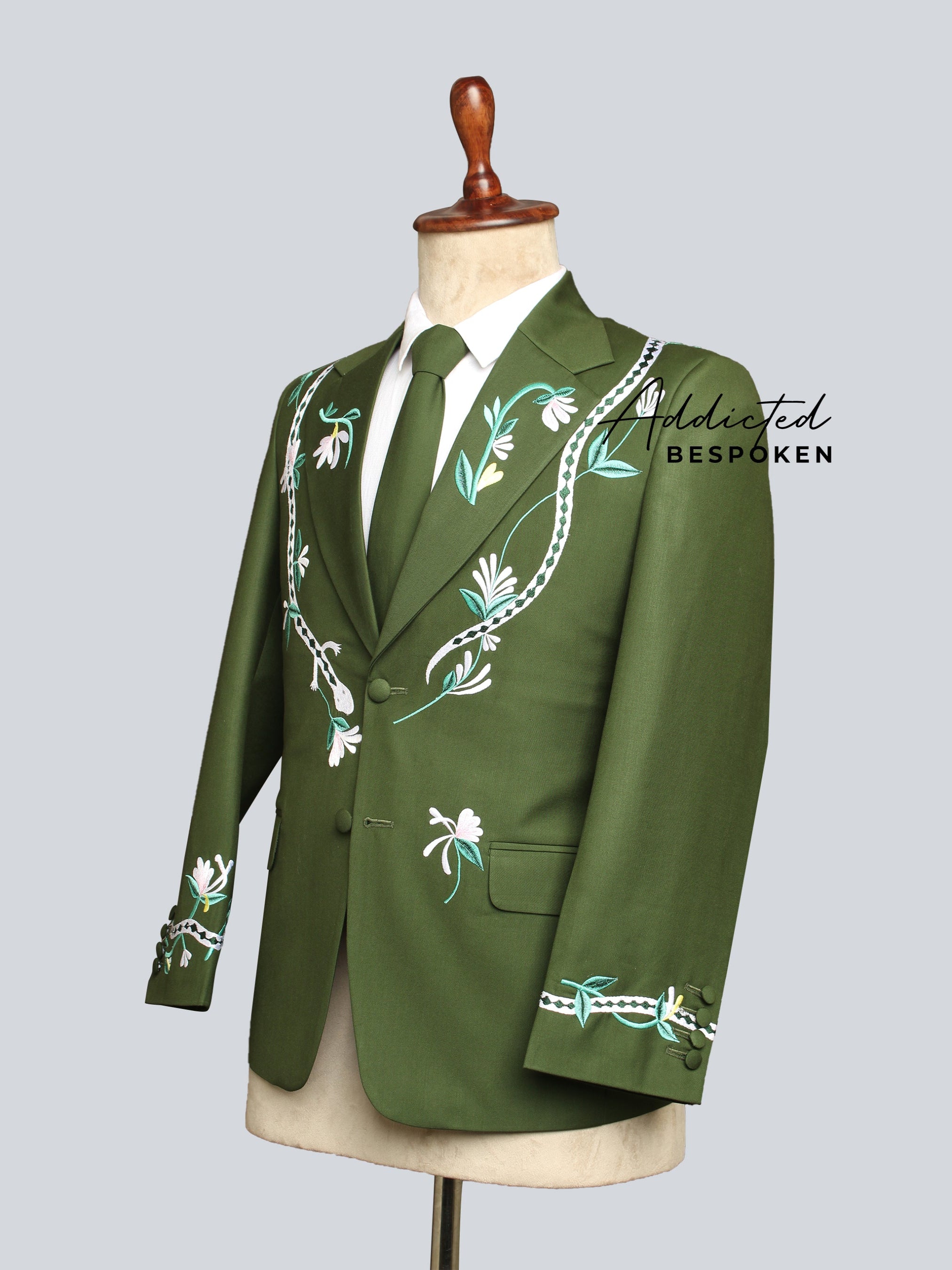Western Suit, Embroidered Western Suits, Bespoke Wedding Suits, Wedding Men suits, Modern Groom Attire.