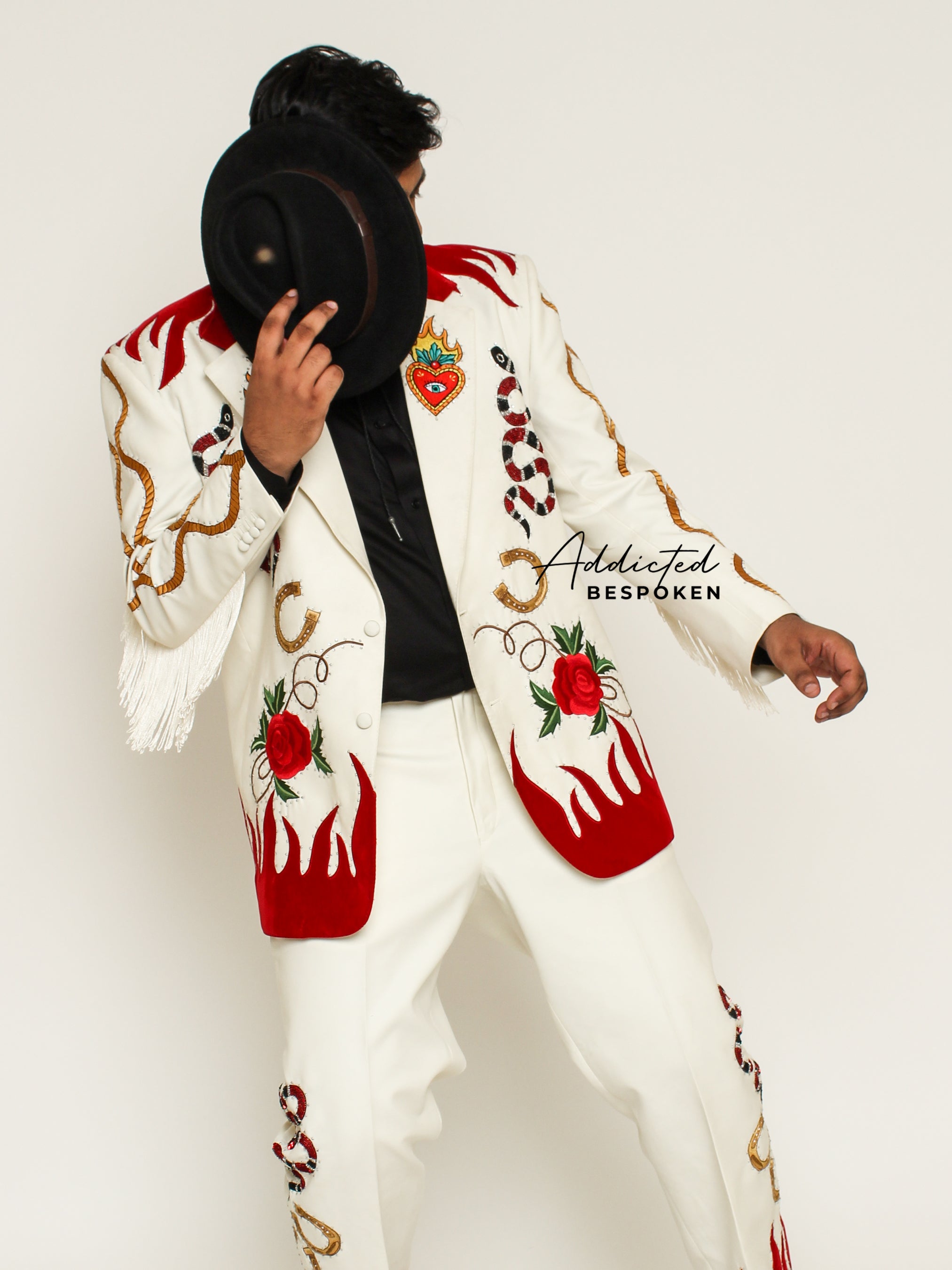 Western Suit, Embroidered Western Suits, Bespoke Wedding Suits, Wedding Men suits, Modern Groom Attire.