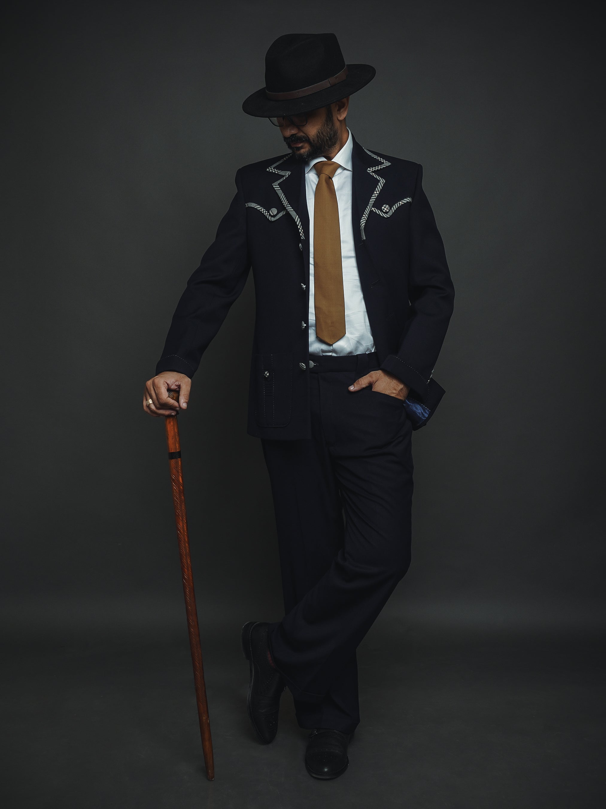 The Frontman (CLS)