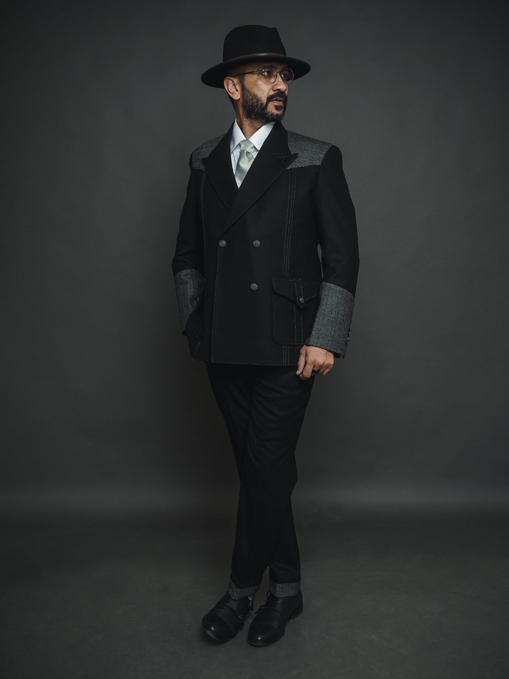 The Gentleman (CLS)
