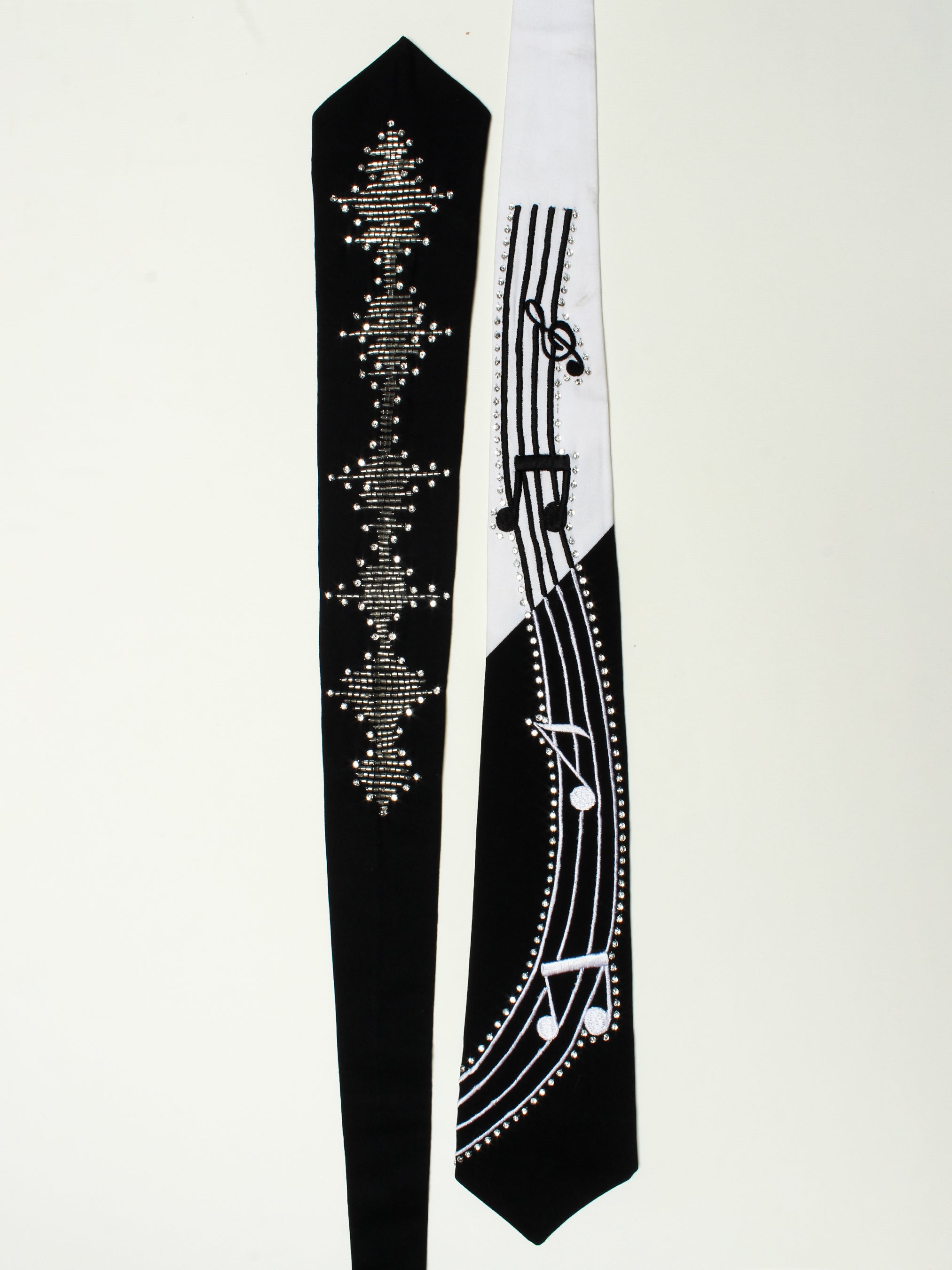 Harmony & Contrast Tie Set