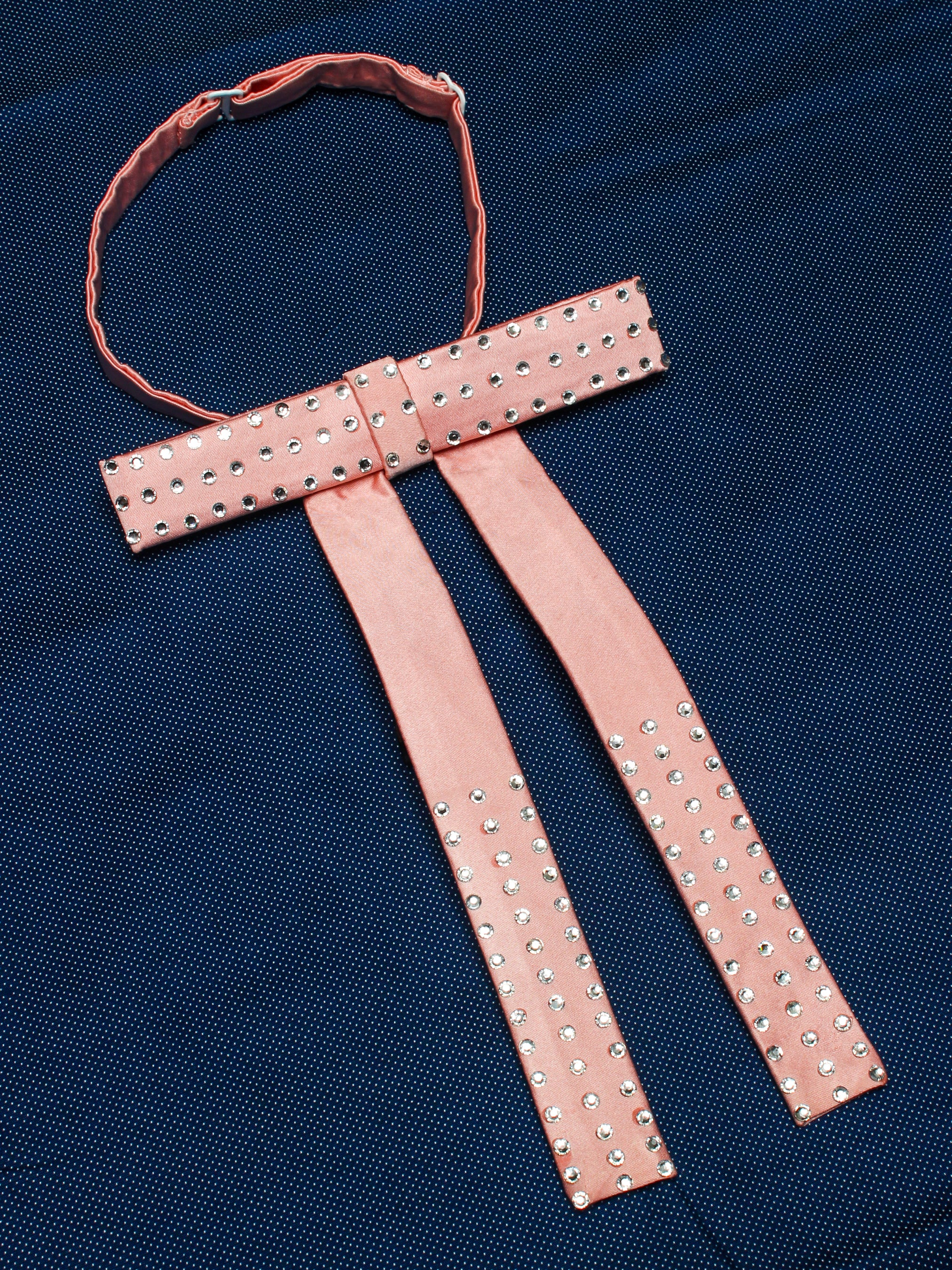 Sparkling String Bow Tie