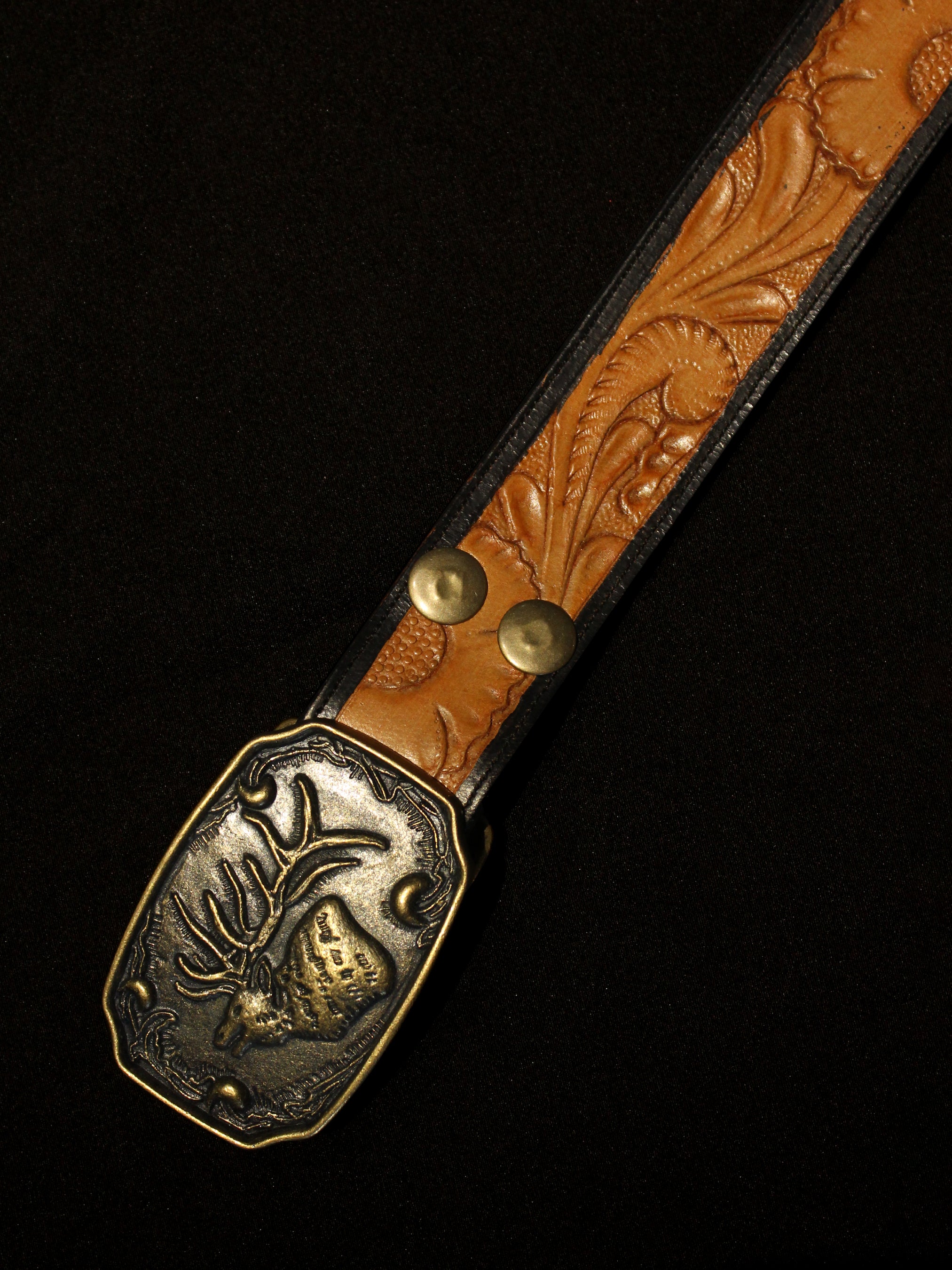 Vintage Floral Leather Belt