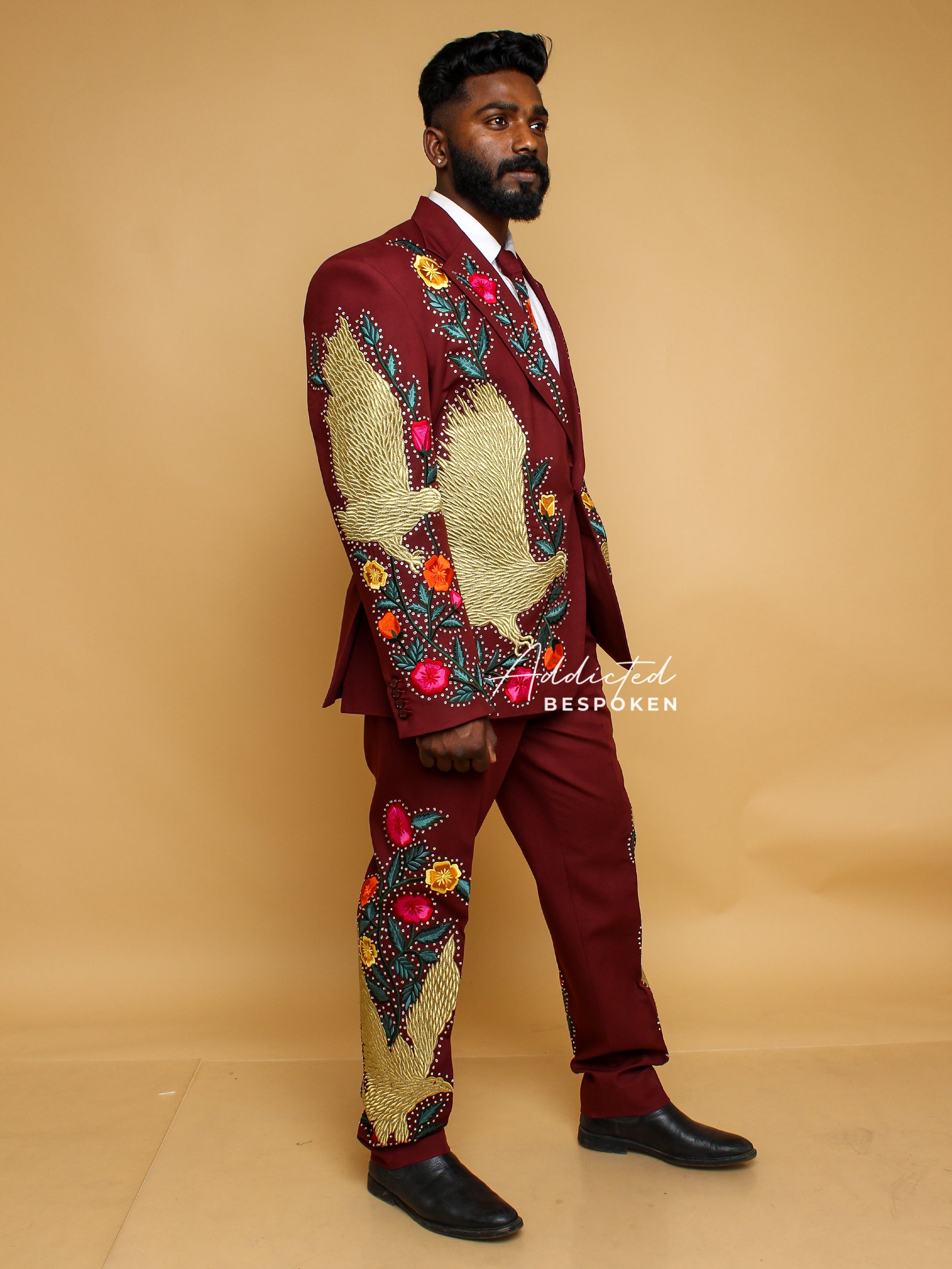 Western Suit, Embroidered Western Suits, Bespoke Wedding Suits, Wedding Men suits, Modern Groom Attire.