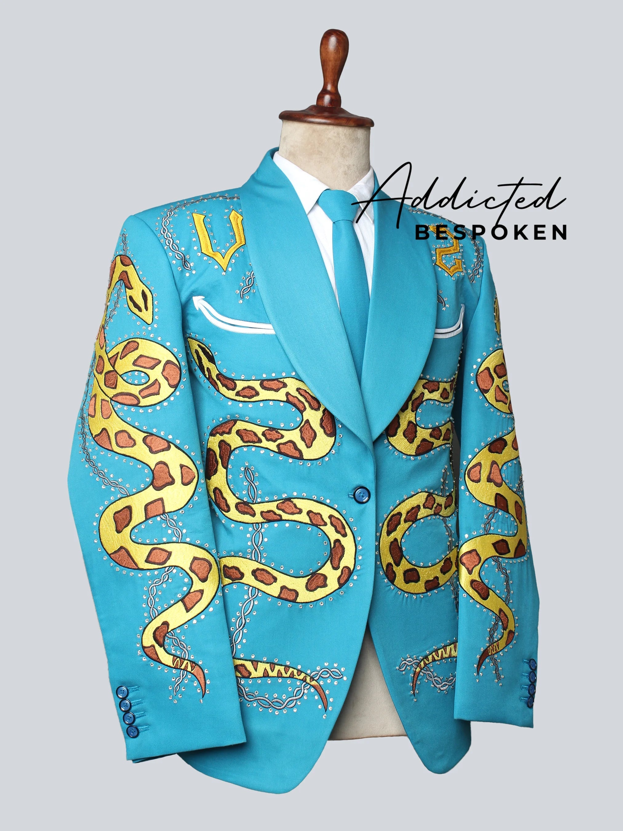 Serpentine Elegance Suit Addicted Bespoken