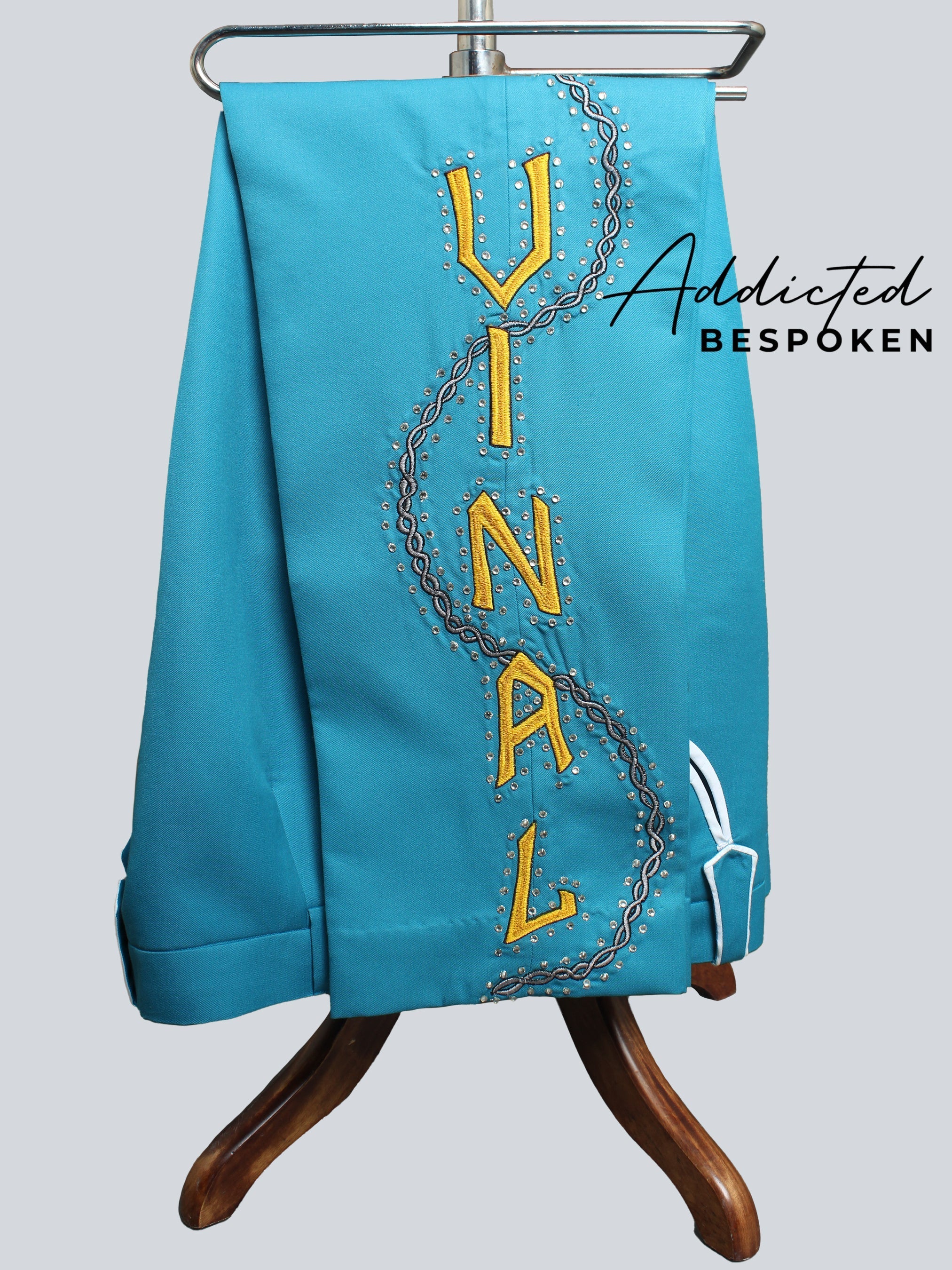 Serpentine Elegance Suit Addicted Bespoken