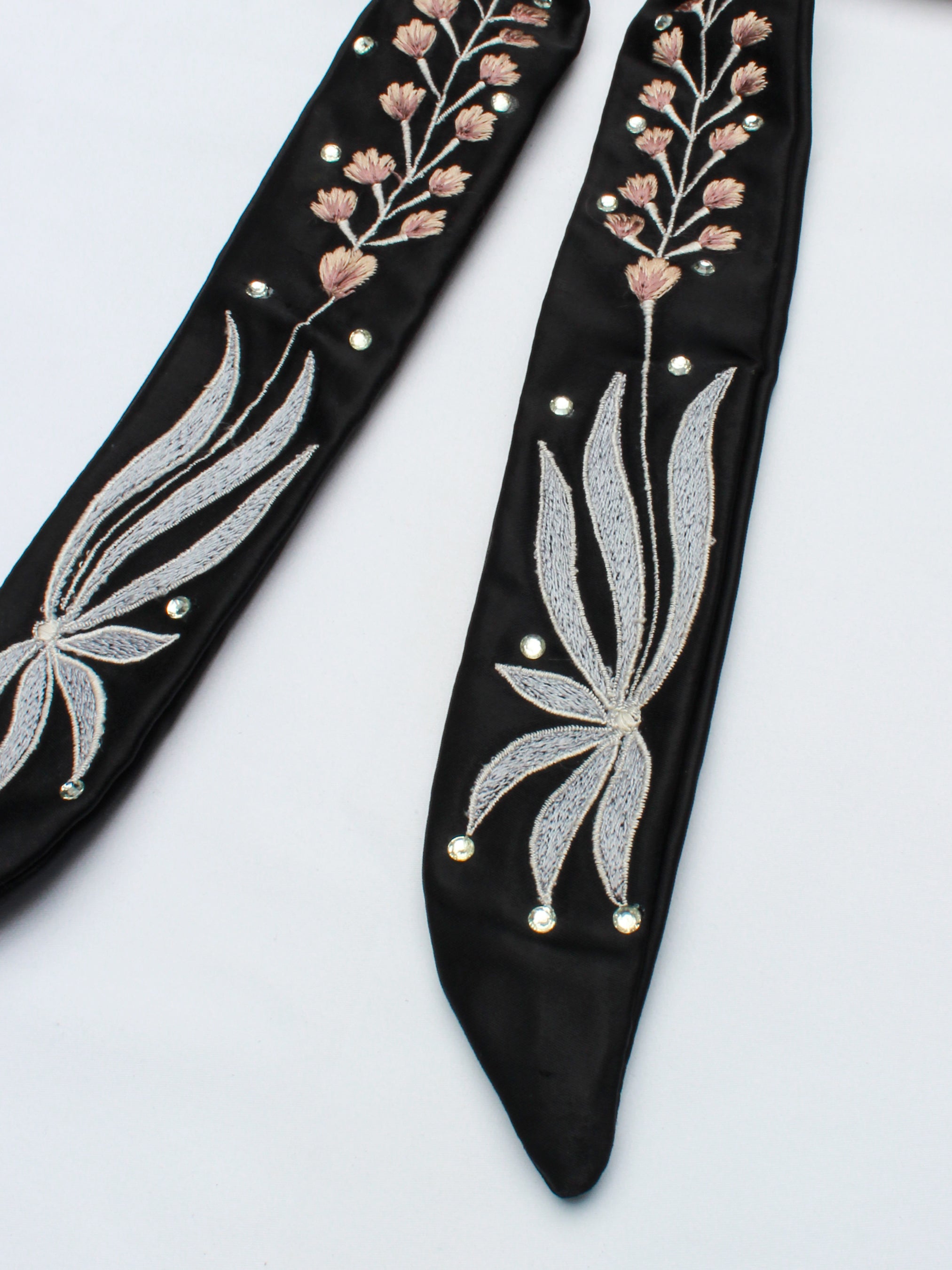 Nature’s Embrace Embroidered Tie