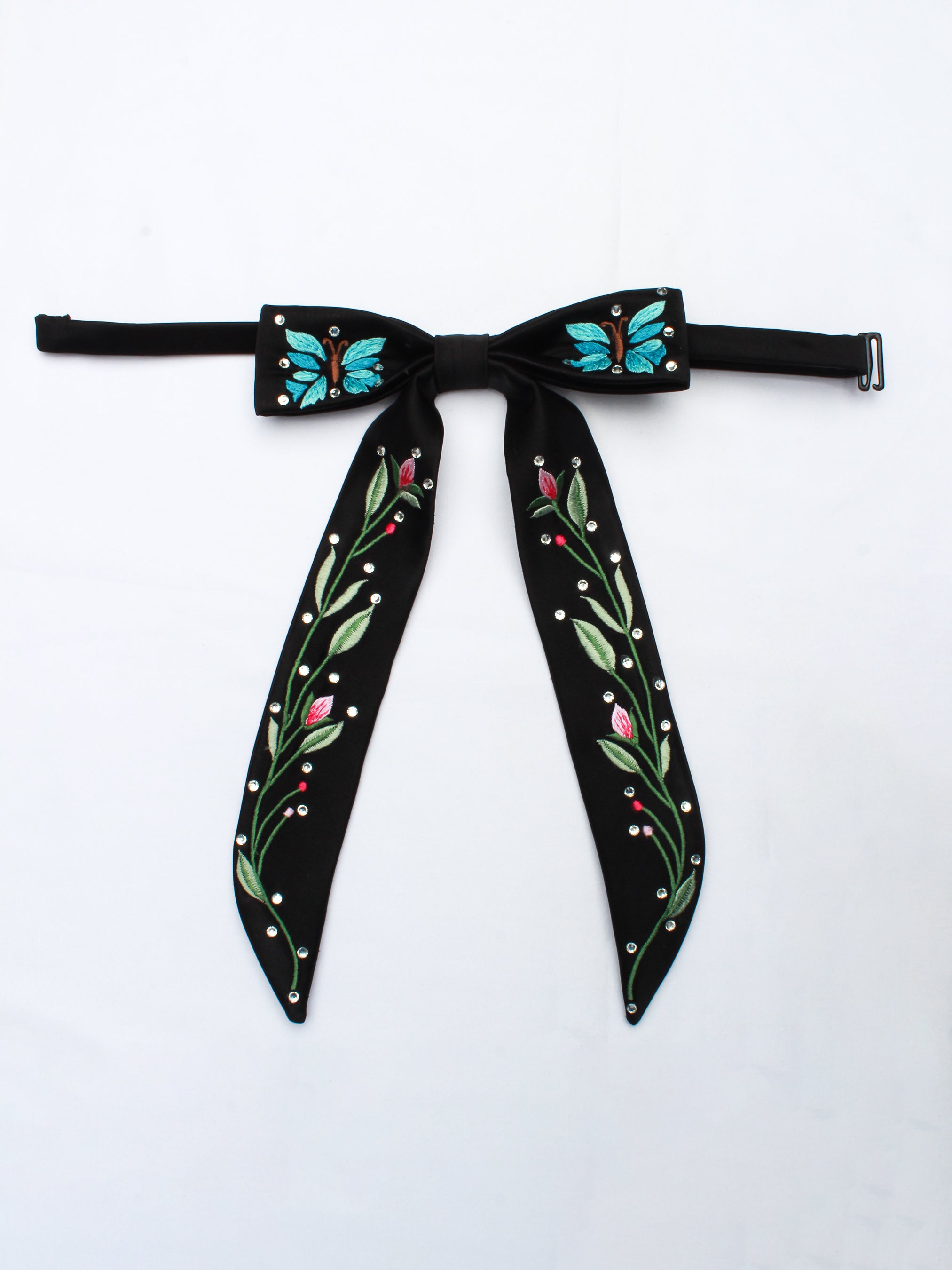 Nature’s Embrace Embroidered Tie