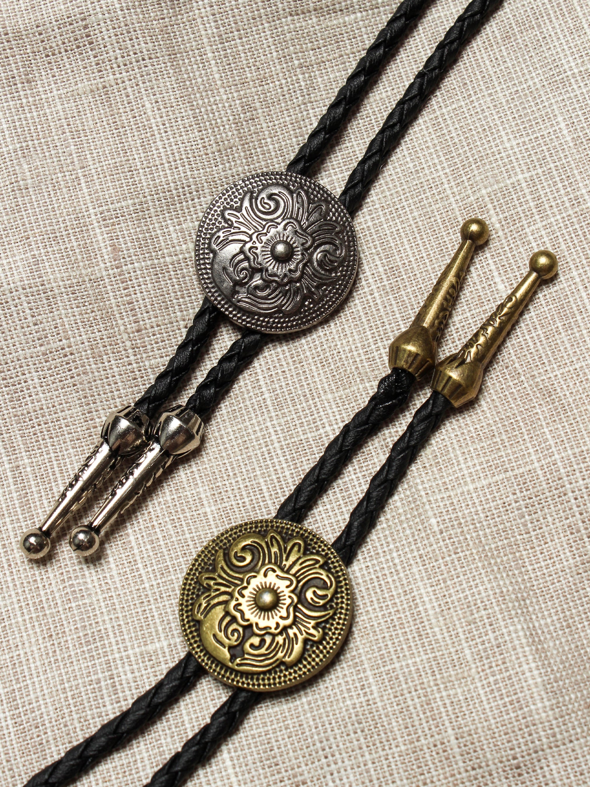 Chic Cowboy Bolo Tie