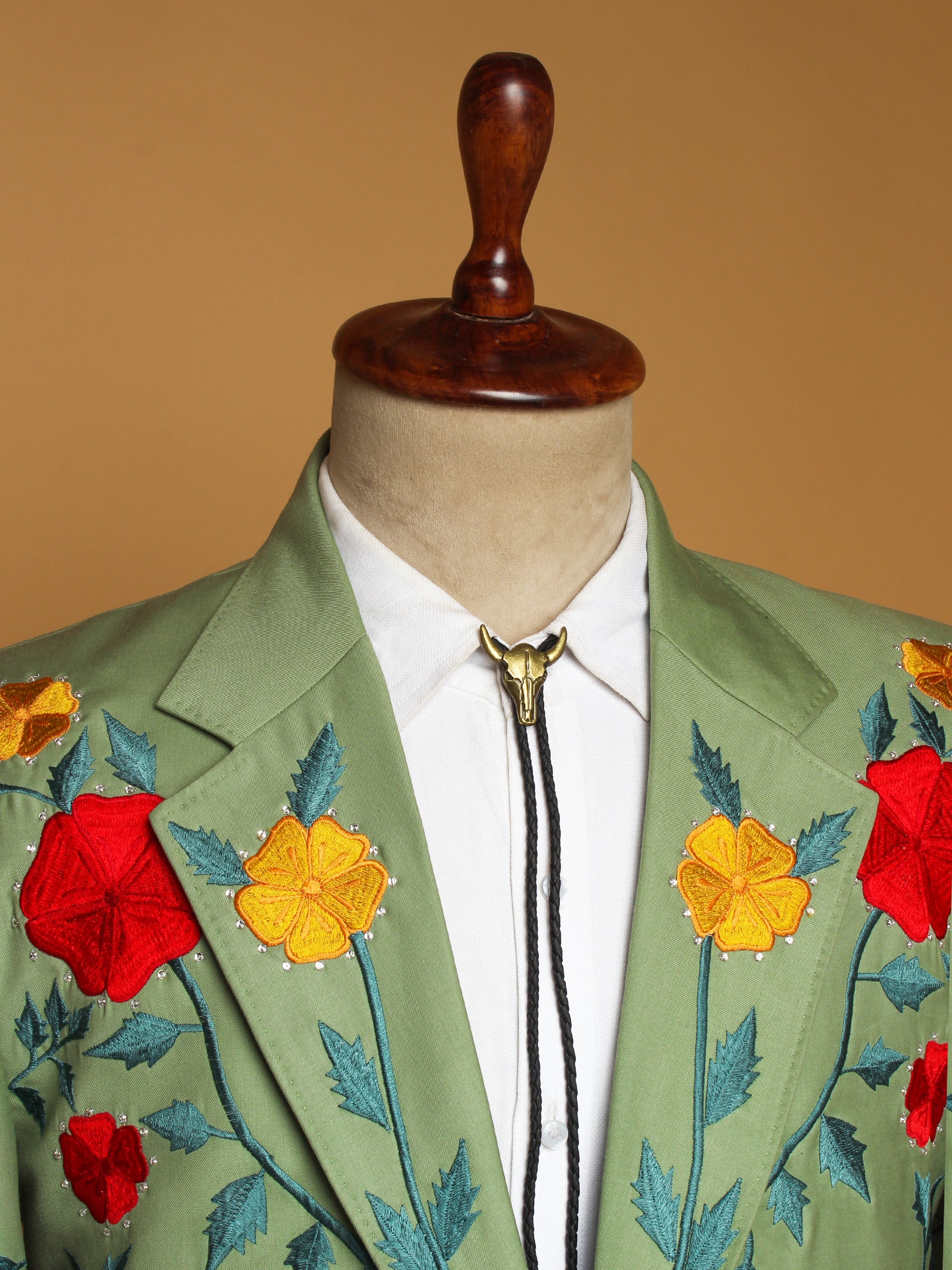 Bull Head Bolo Tie
