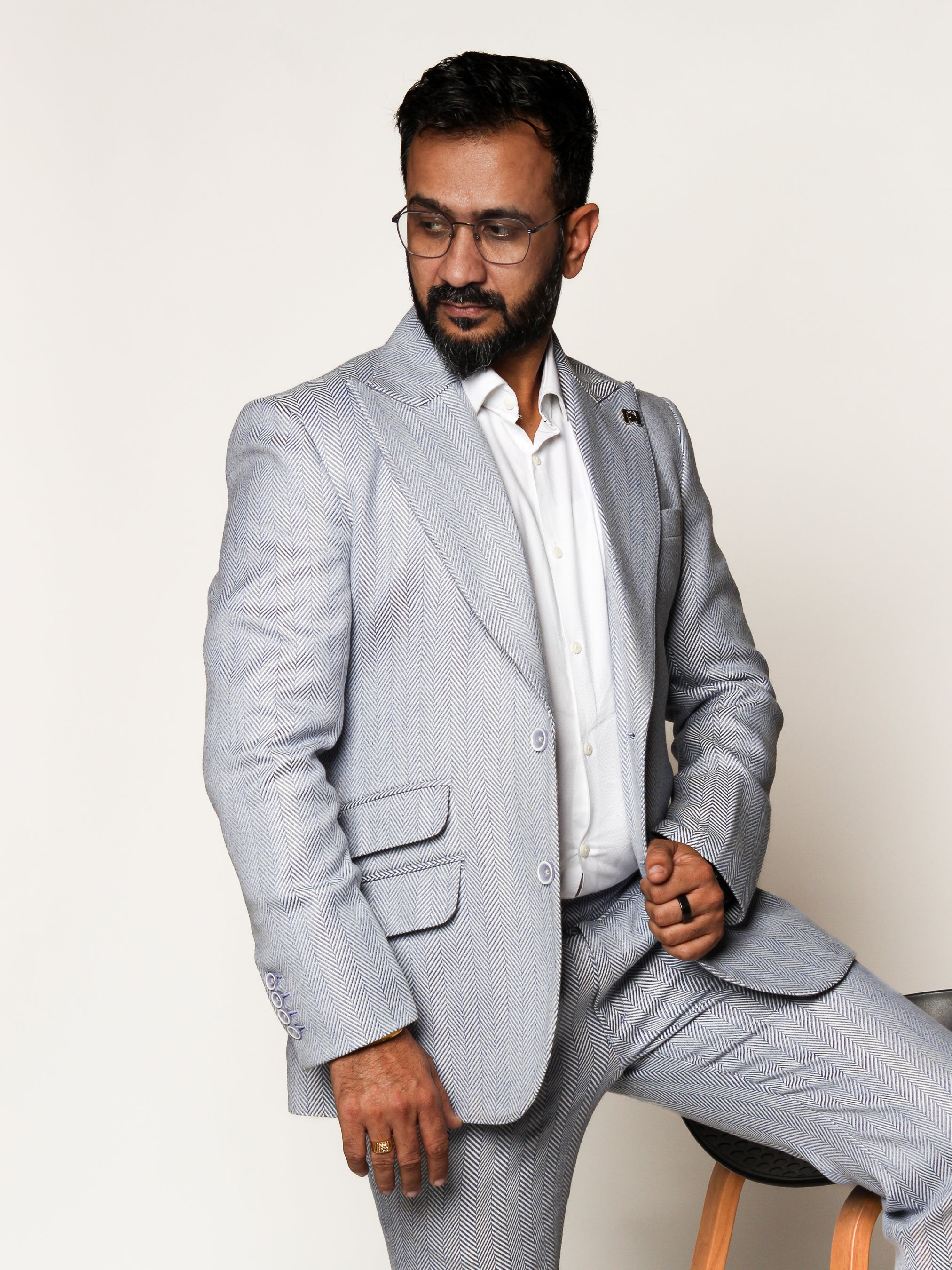 Custom suits, Bespoke Suits, Tailored clothing, Men's custom suits, Tailorman suits.