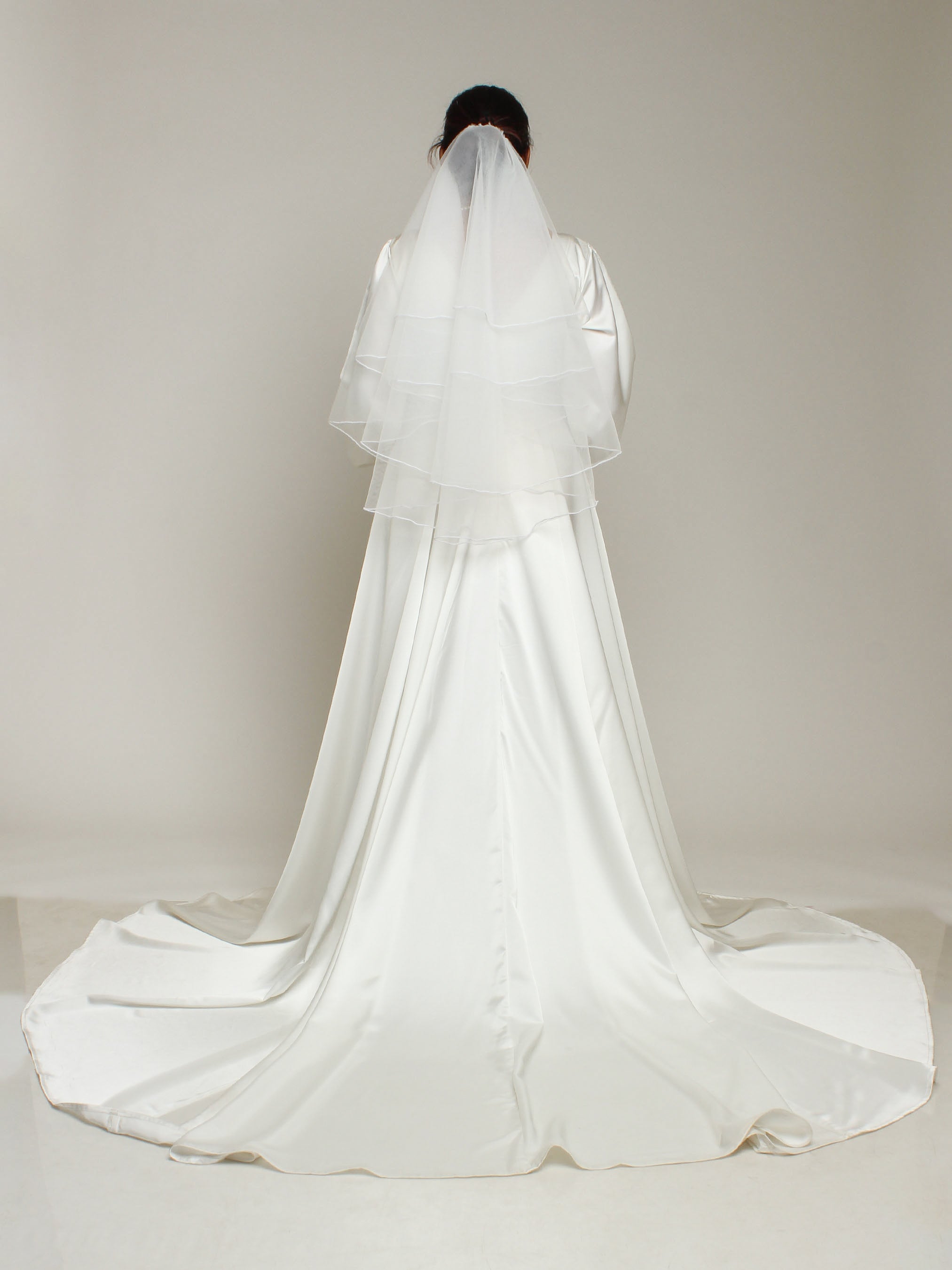 Bishop Sleeve Bridal Gown Addicted Bespoken