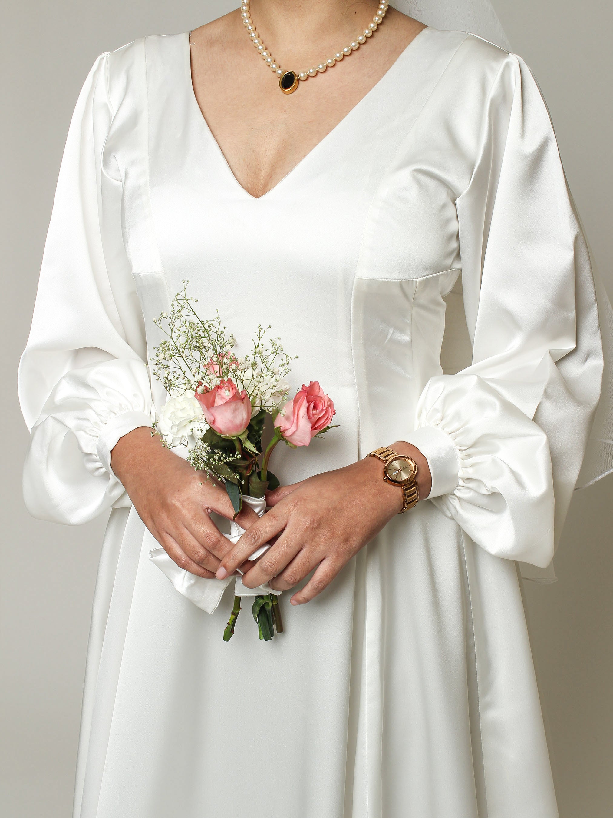 Bishop Sleeve Bridal Gown Addicted Bespoken