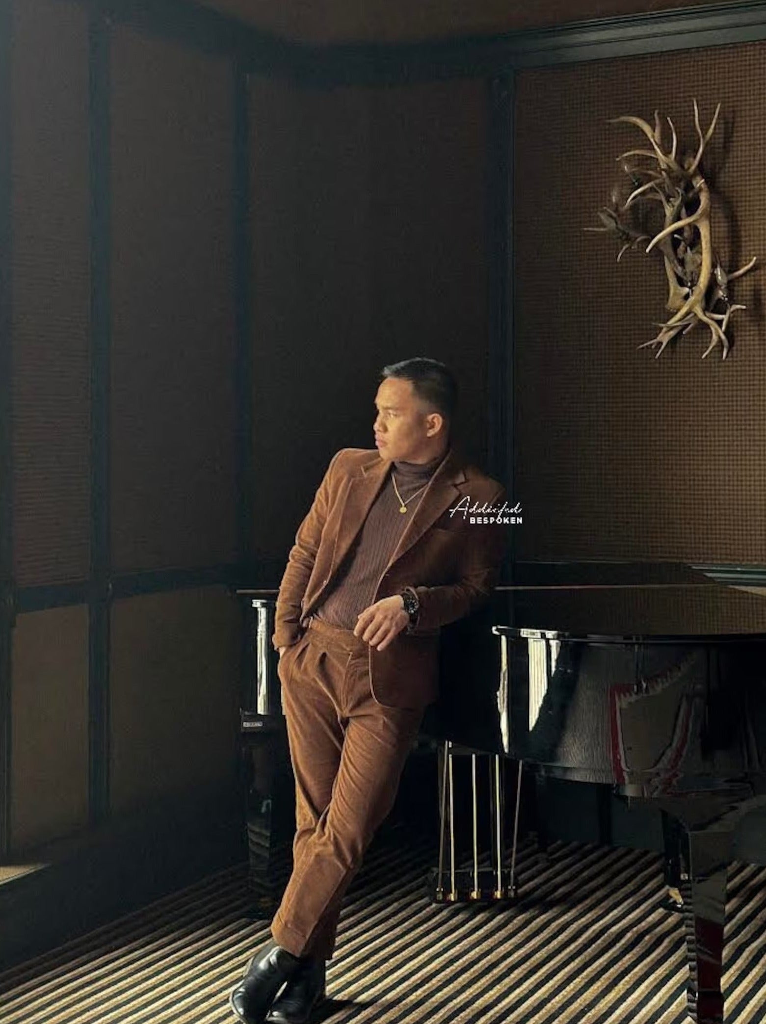 Custom suits, Bespoke Suits, Tailored clothing, Men's custom suits, Tailorman suits.