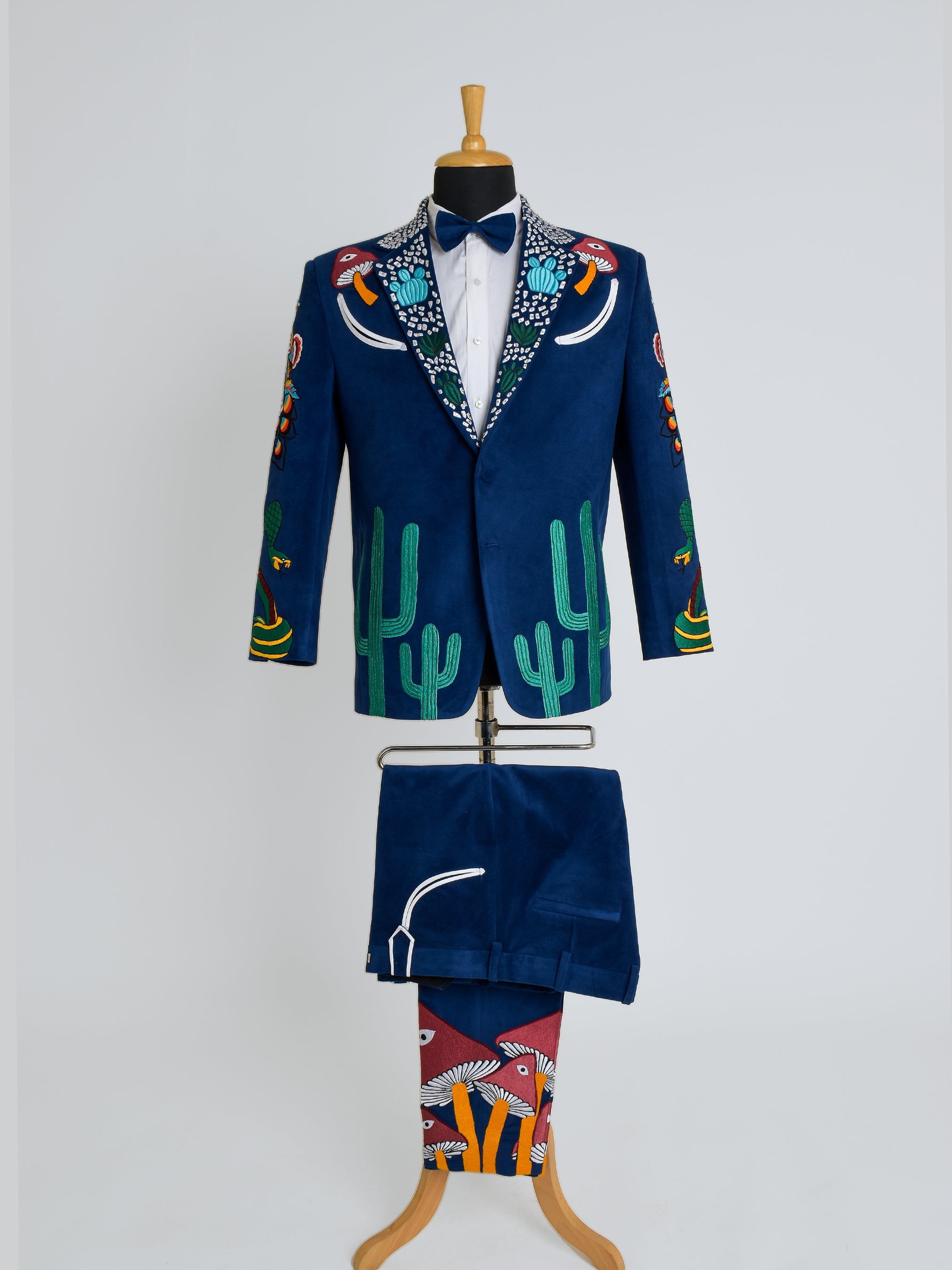 Heart Winning Western Suit