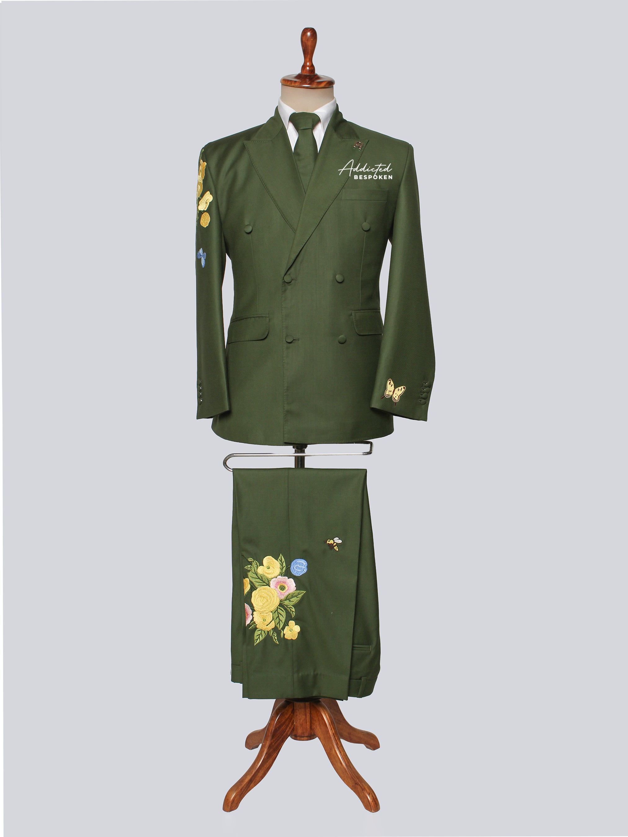 Green Floral Embroidered Suit