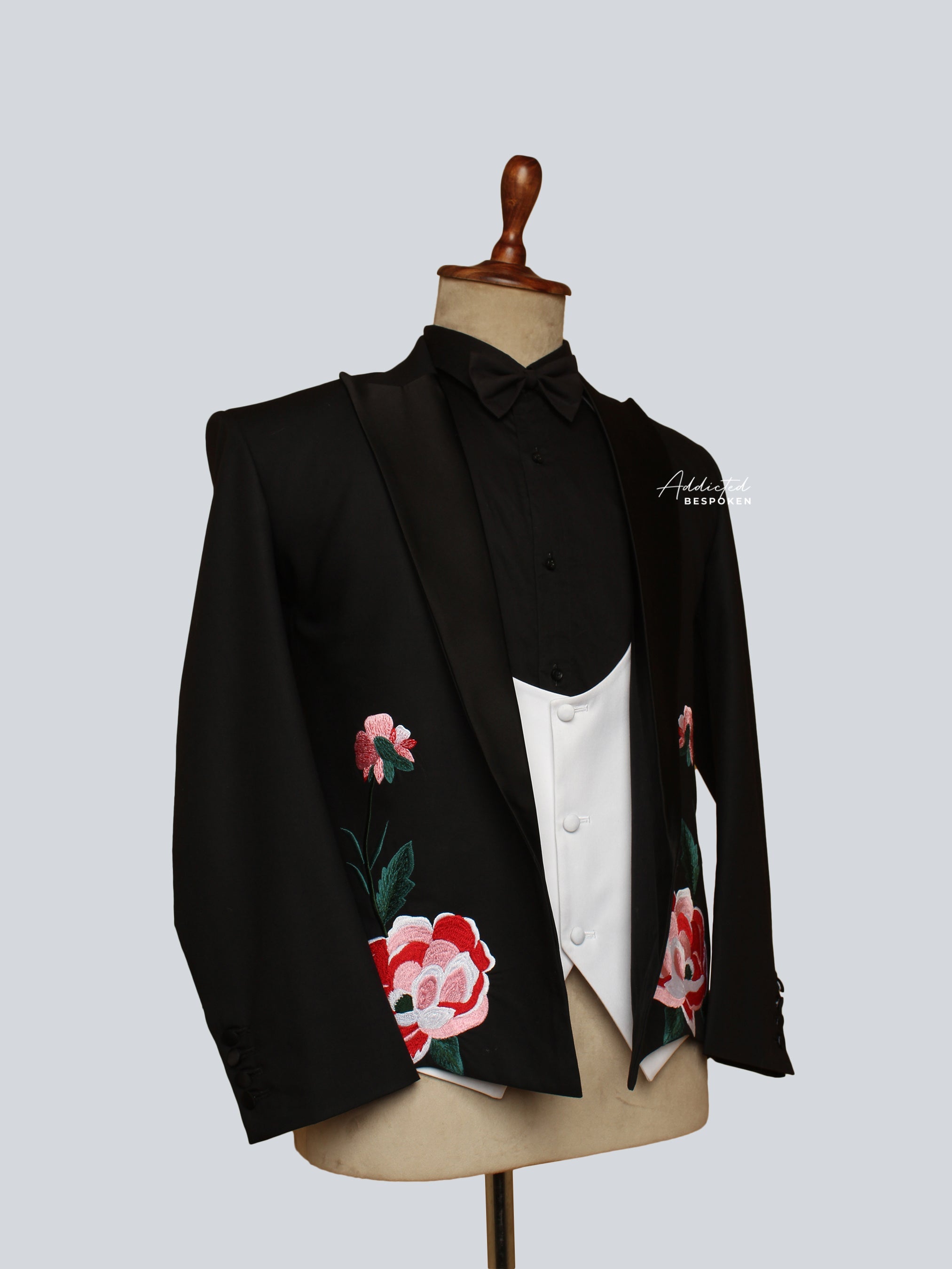Floral Embroidered Tuxedo Suit