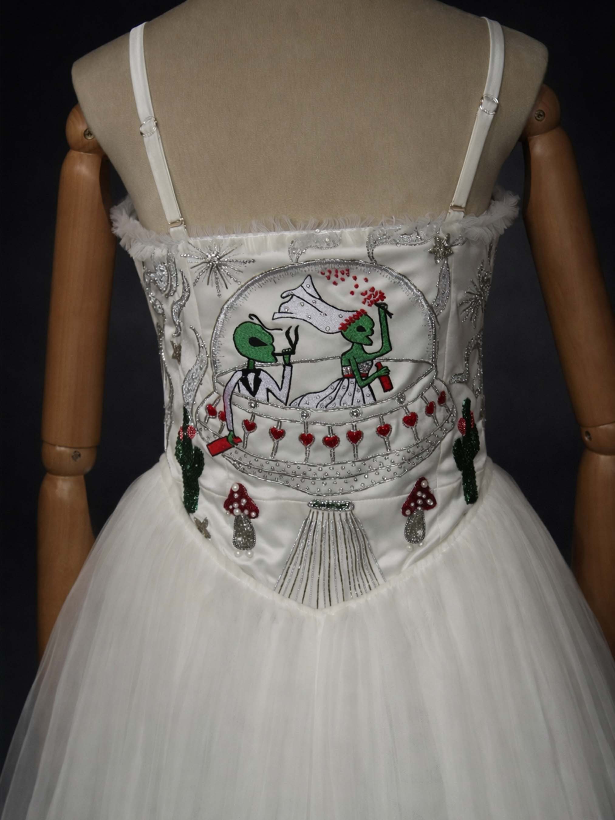 Alien Fairytale Bridal Dress Addicted Bespoken