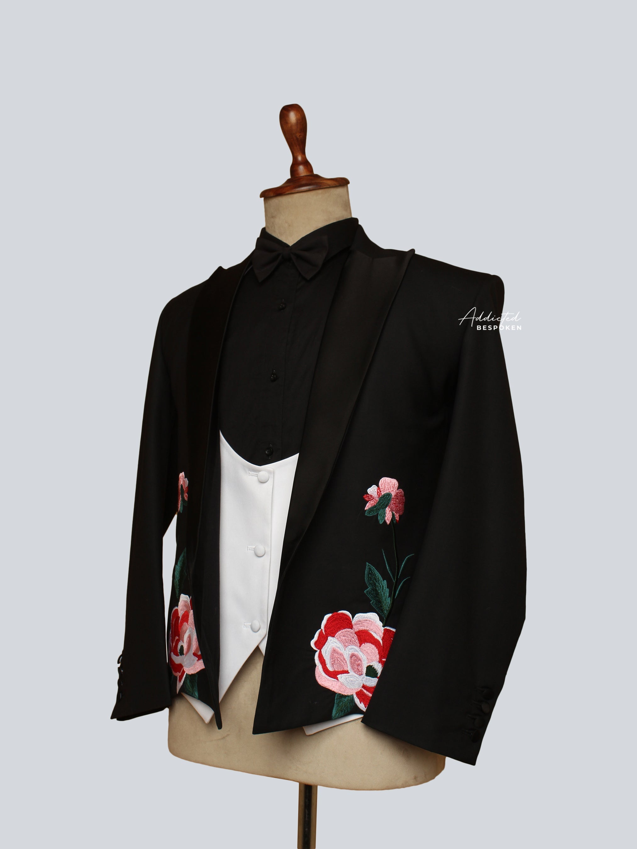 Floral Embroidered Tuxedo Suit