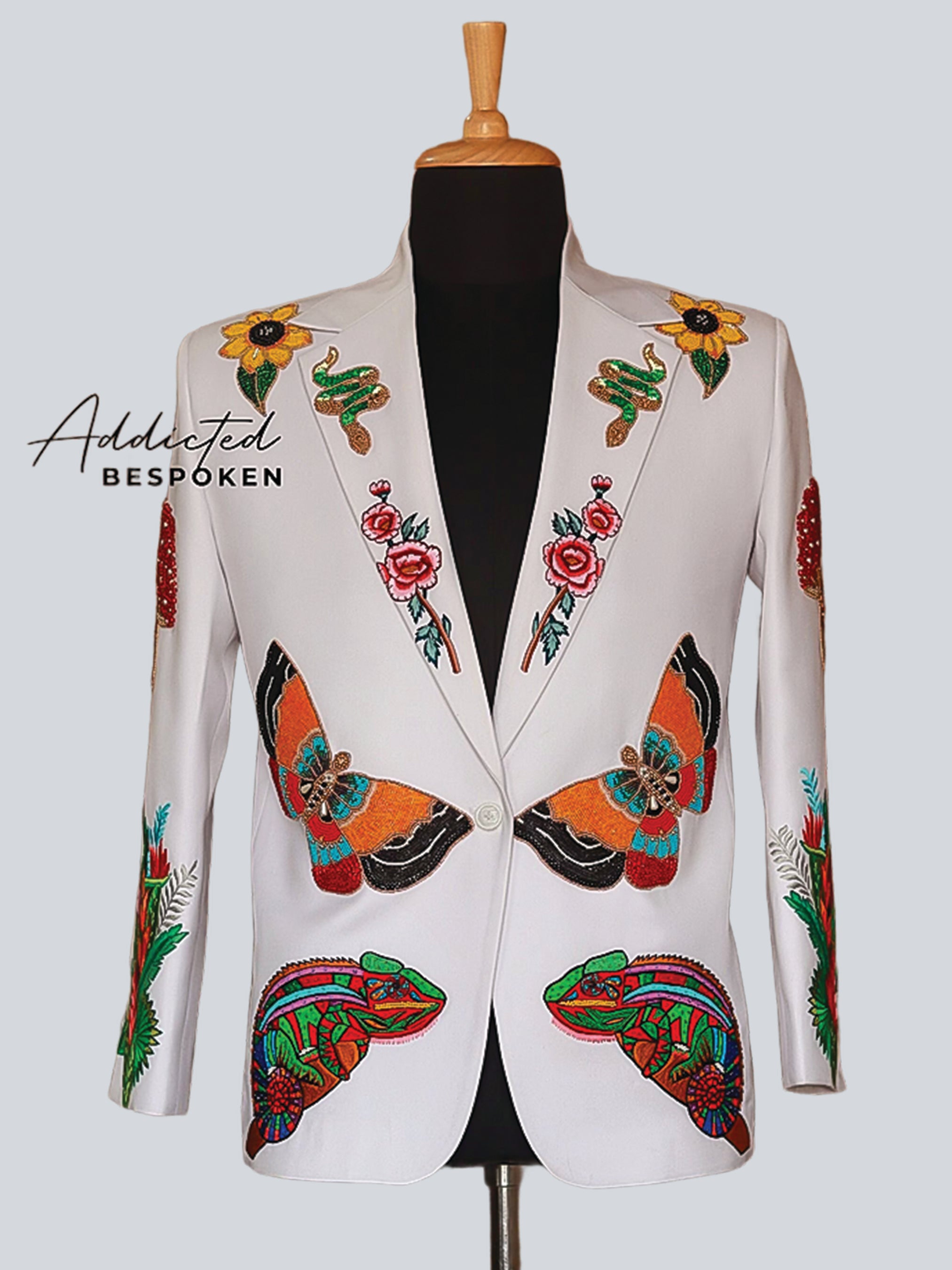 Butterfly-Embroidery Groom Suit