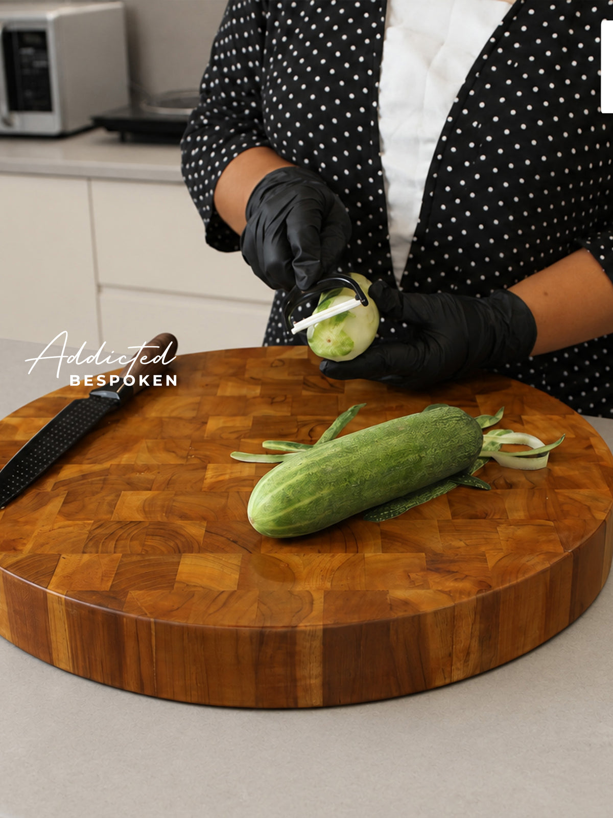 Round End Grain Wooden Chopping Board – Handmade Circular Cutting Board for Kitchen Addicted Bespoken