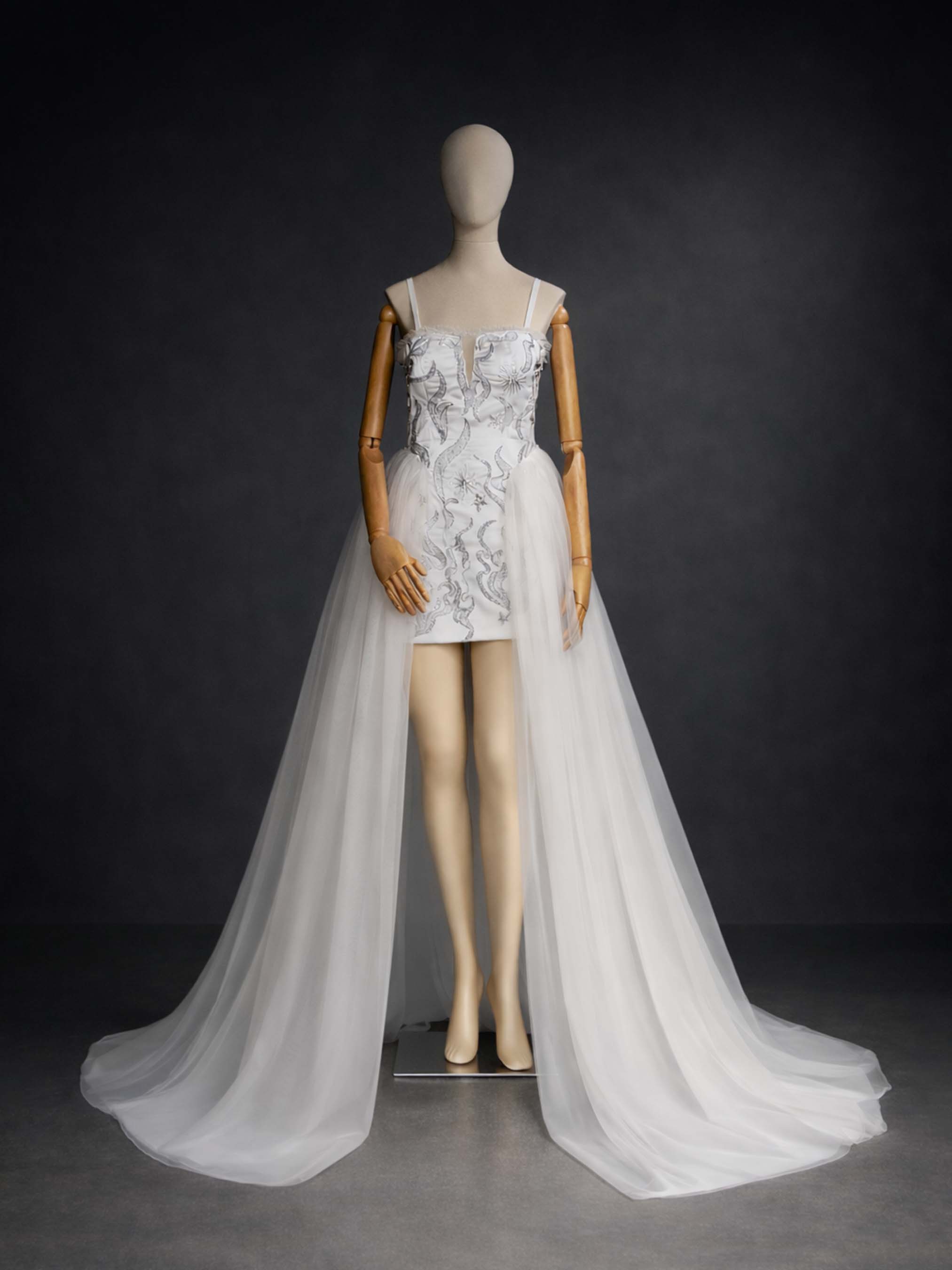 Alien Fairytale Bridal Dress Addicted Bespoken