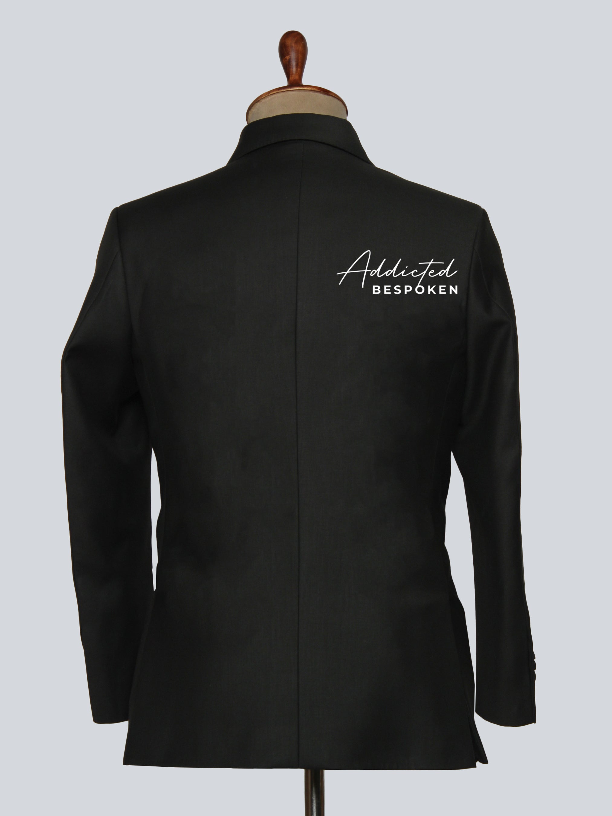 Floral Embroidered Lapel Suit