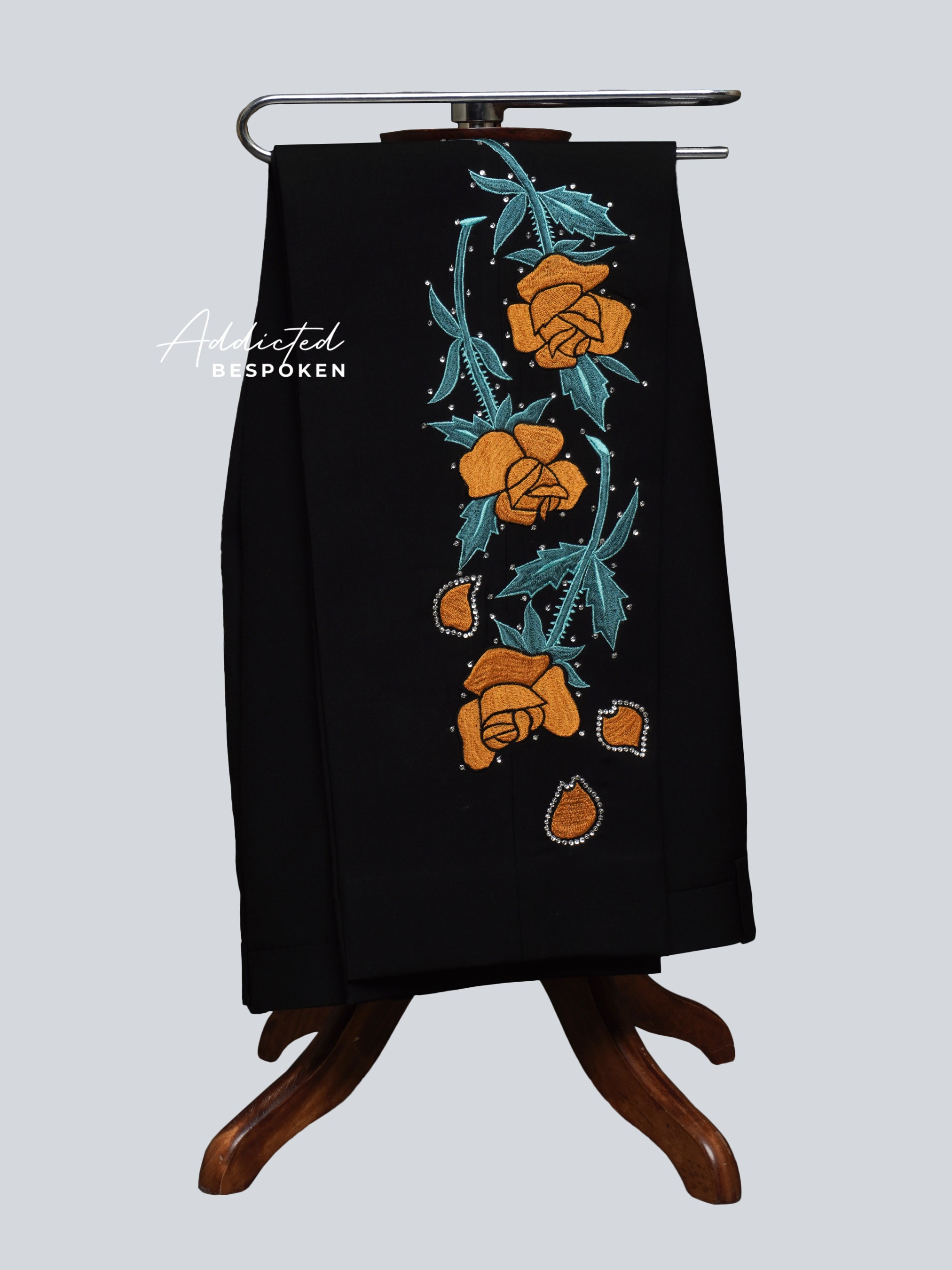 Blooming Majesty Embroidered Suit