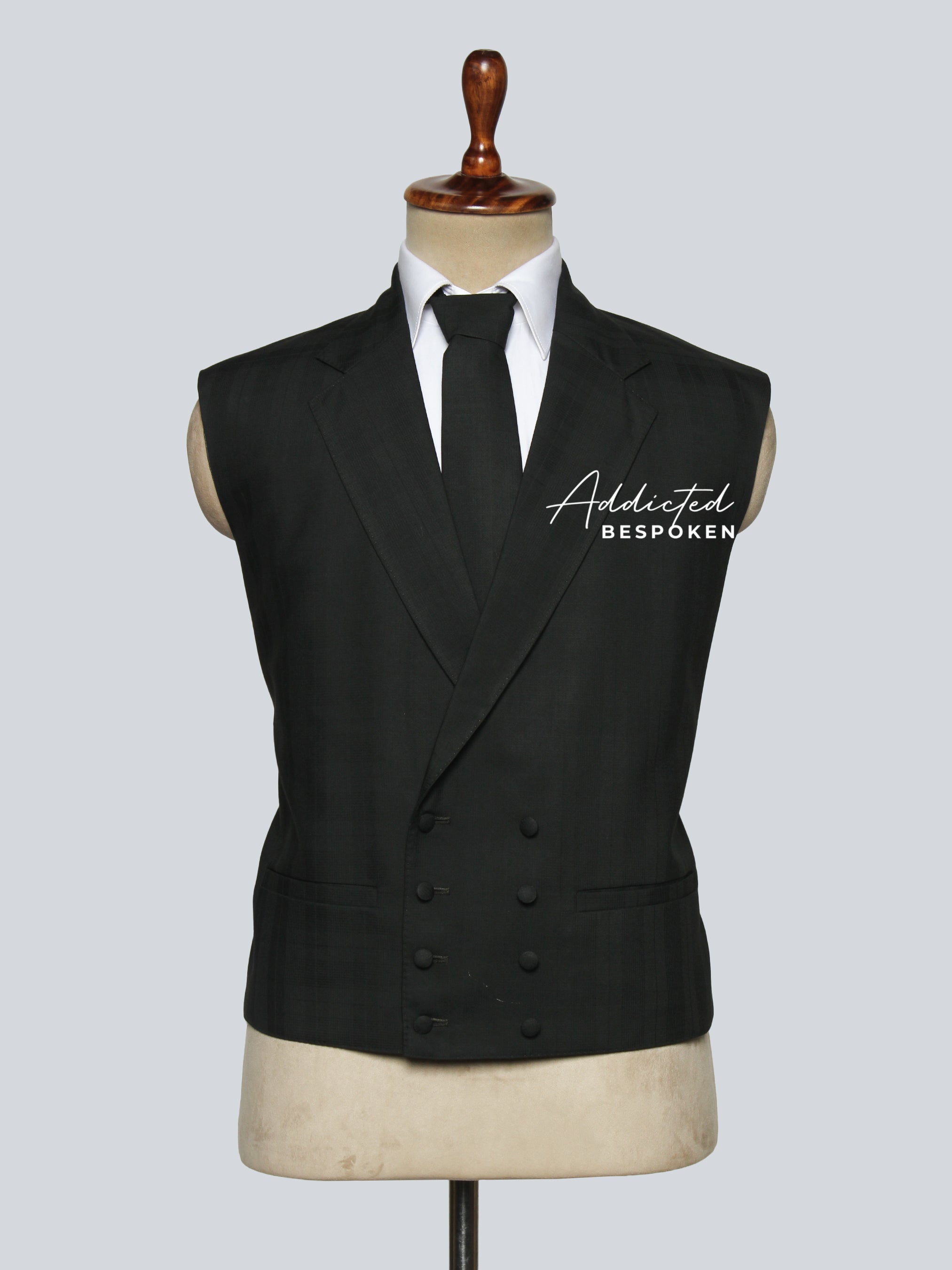 Three-piece classic tailored suit with vest – bespoke men’s outfit