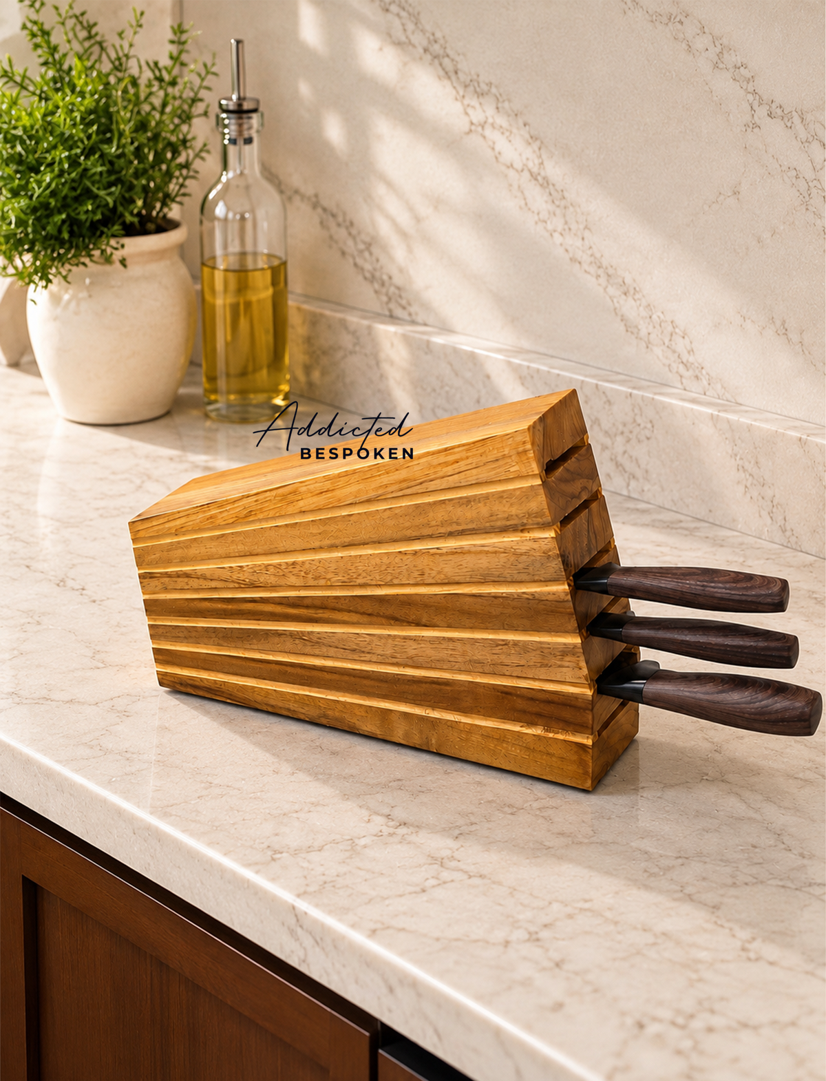 Wooden knife holder with knives