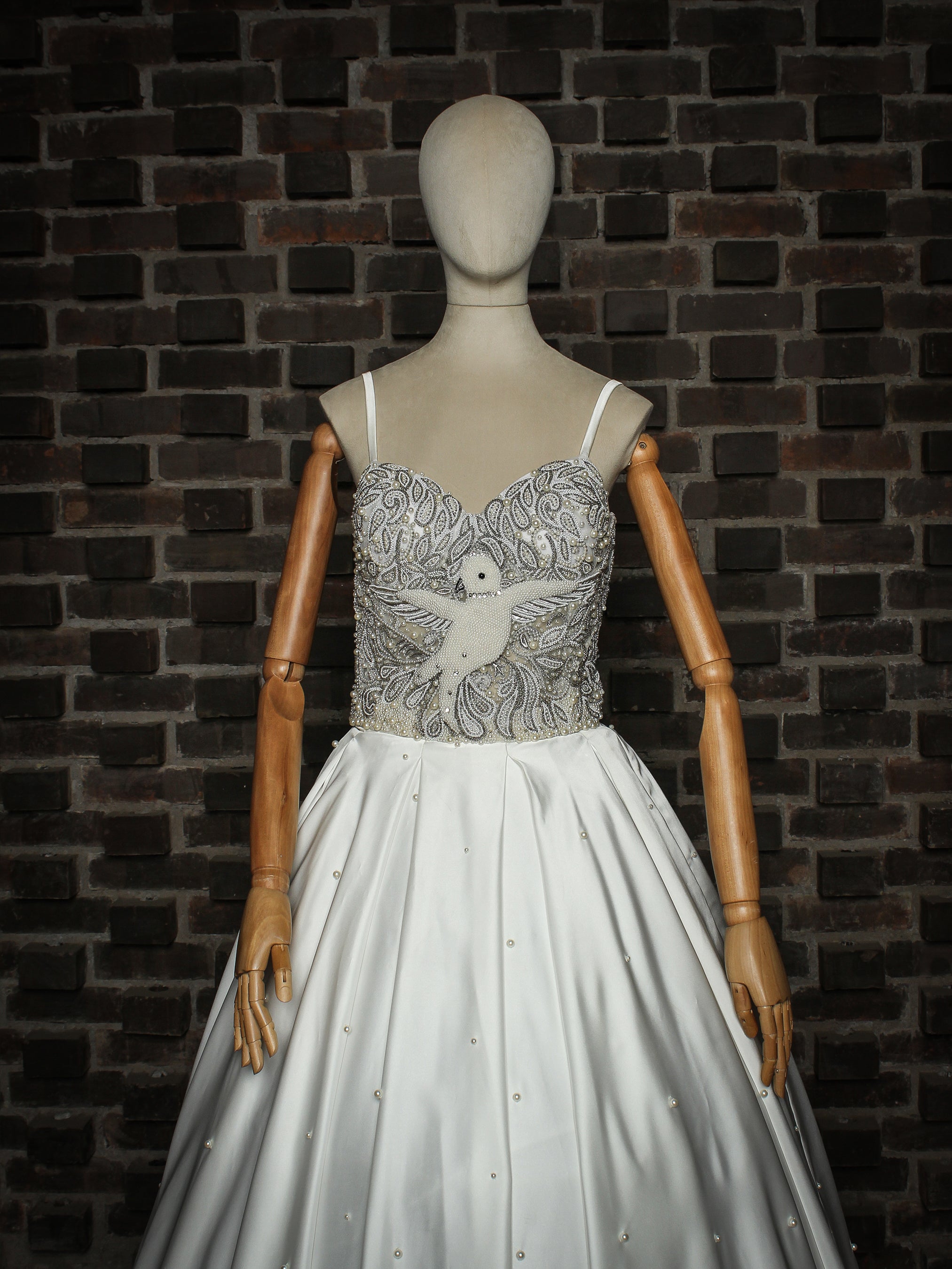 Pearl Dove Bridal Gown Addicted Bespoken