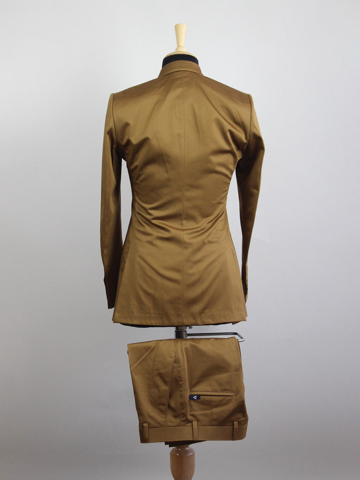 Conscript Outfit Classic Military-Inspired Outfit
