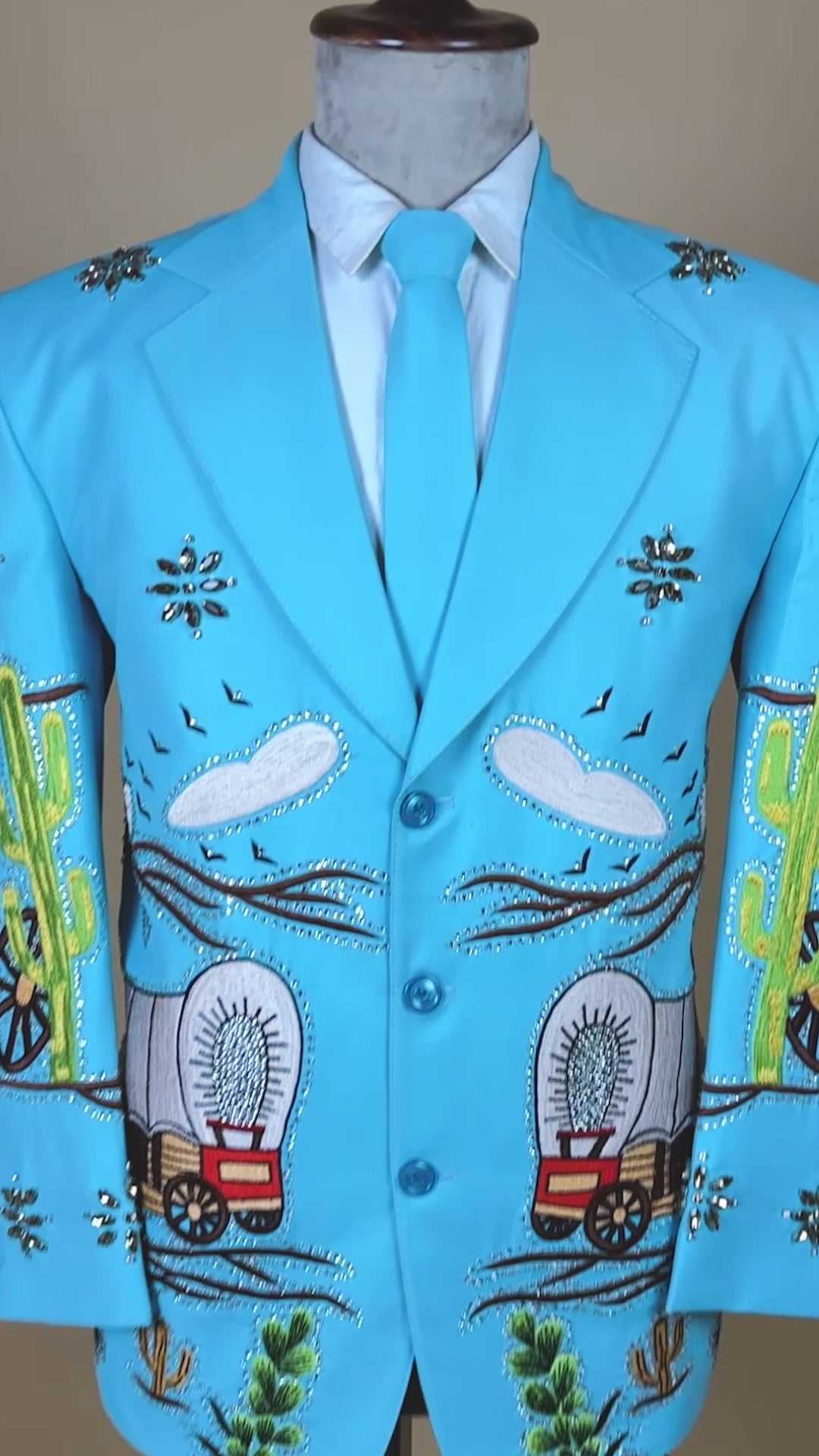 Western Suit, Embroidered Western Suits, Bespoke Wedding Suits, Wedding Men suits, Modern Groom Attire.